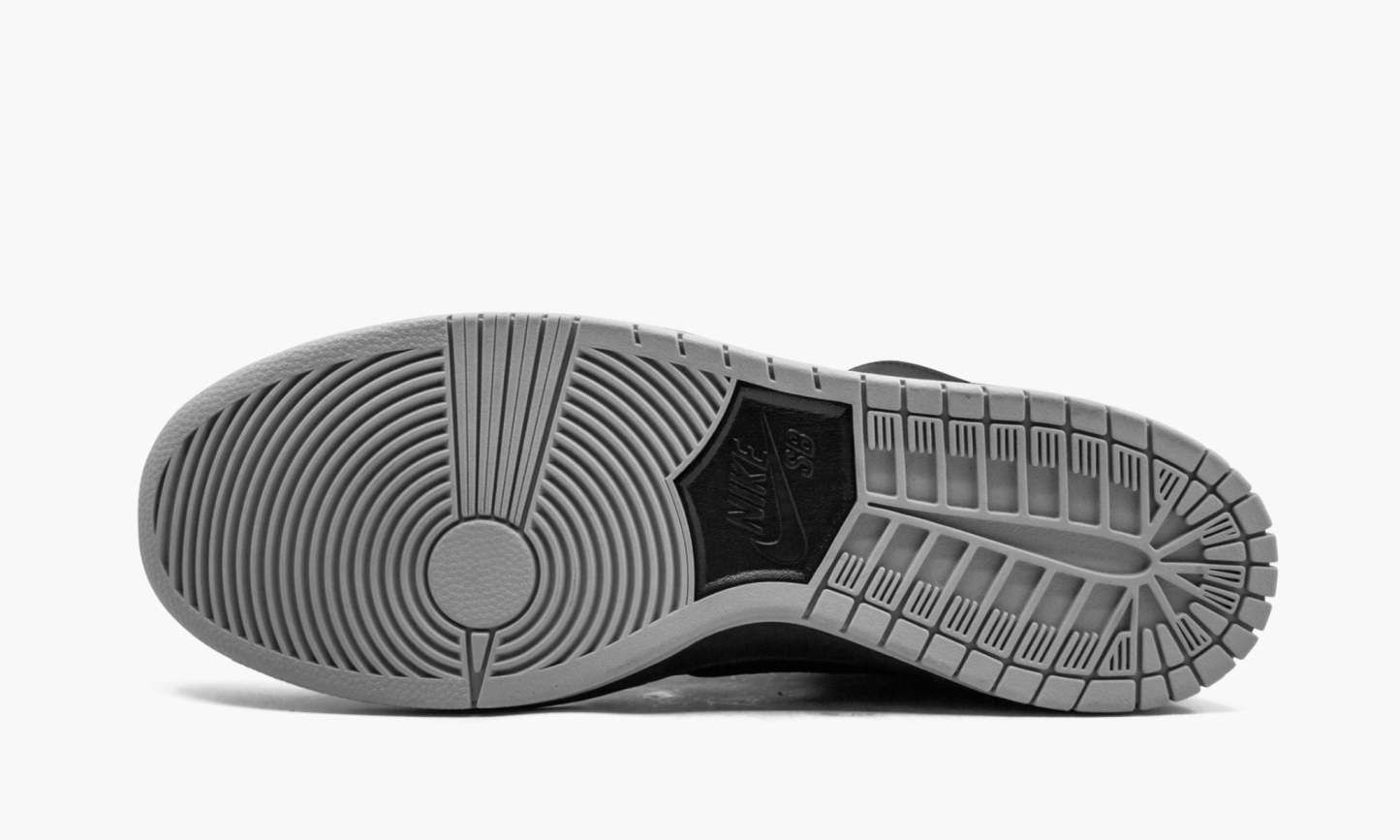 SB   High Pro Qs ��Black Bar