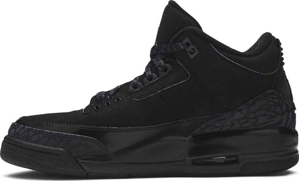 Retro Black 136064-002
