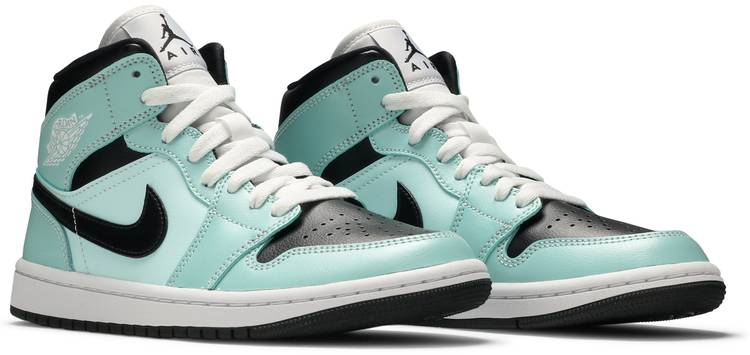 Wmns Mid Black BQ6472-300
