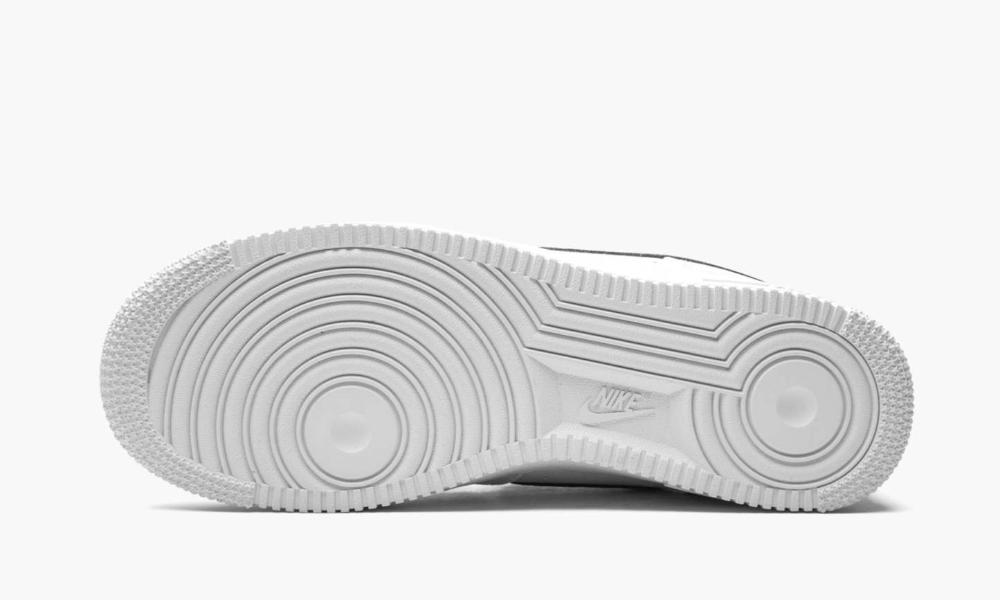1 Low 7 ��White / Black
