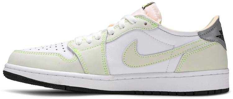 Low OG 'Ghost Green' DM7837-103