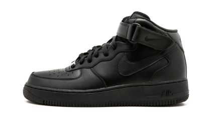 Mid 7 ��Triple Black