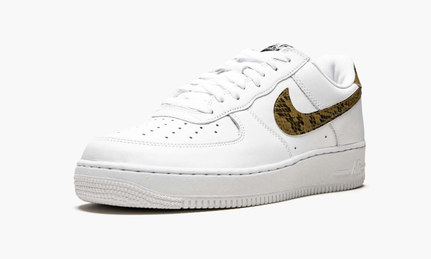 1 Low ��Ivory Snake