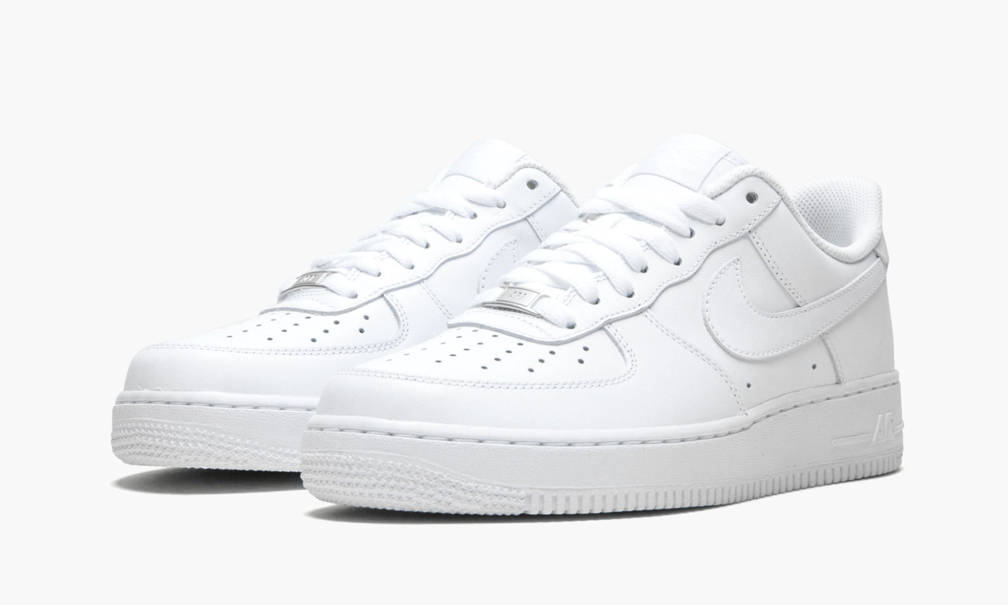1 Low 07 ��White on White