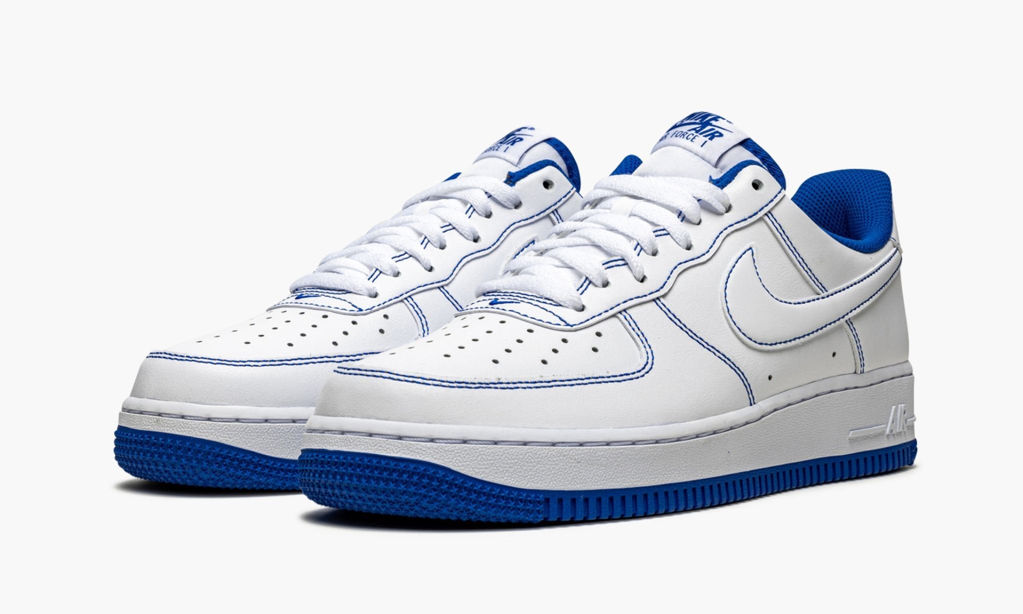1 Low ��Contrast Stitch Game Royal