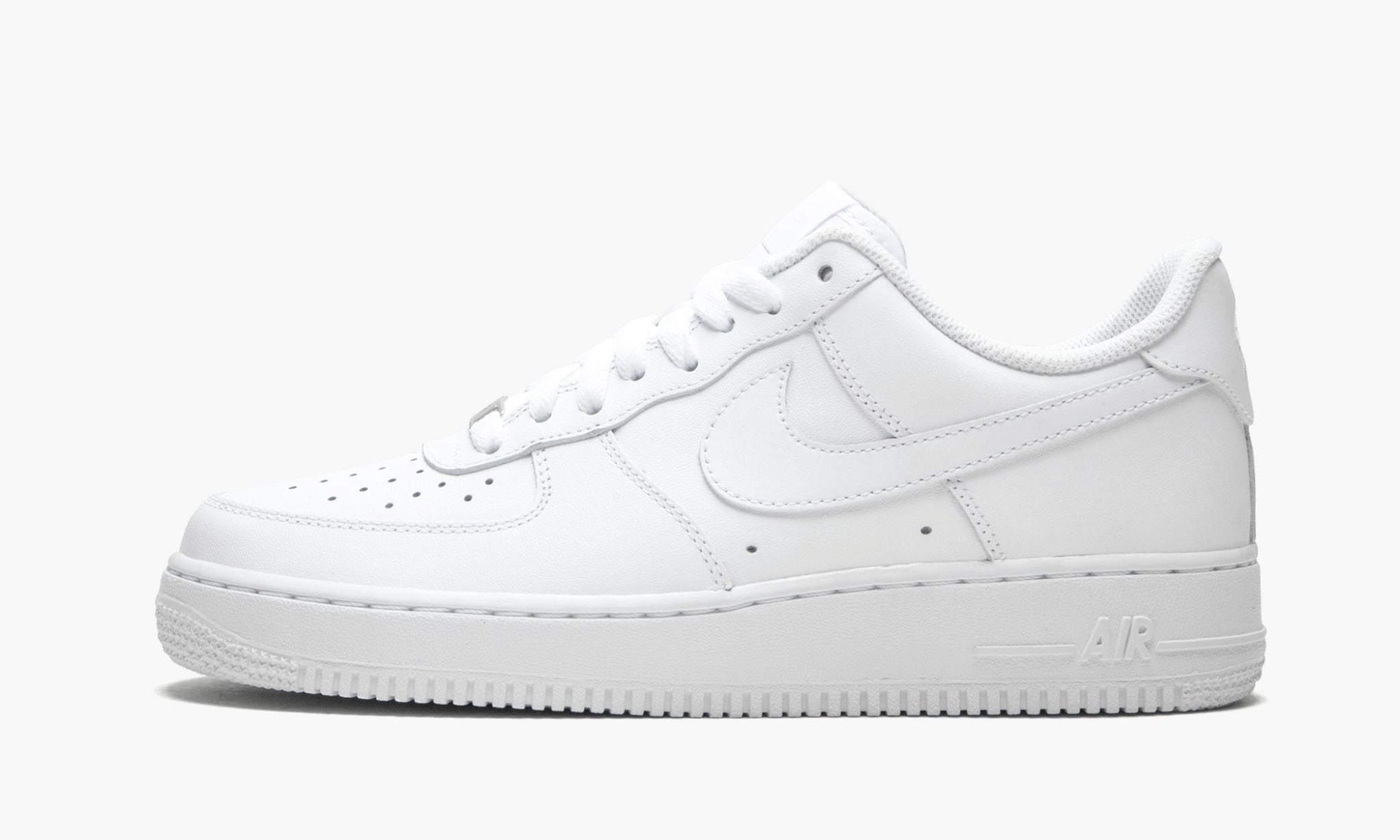 1 Low 07 ��White on White