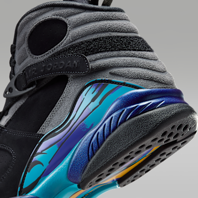Nithtke Aithtr Jorthtdan 8 Retro "Aqua"