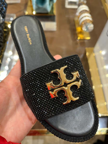 EVERLY SLIDE