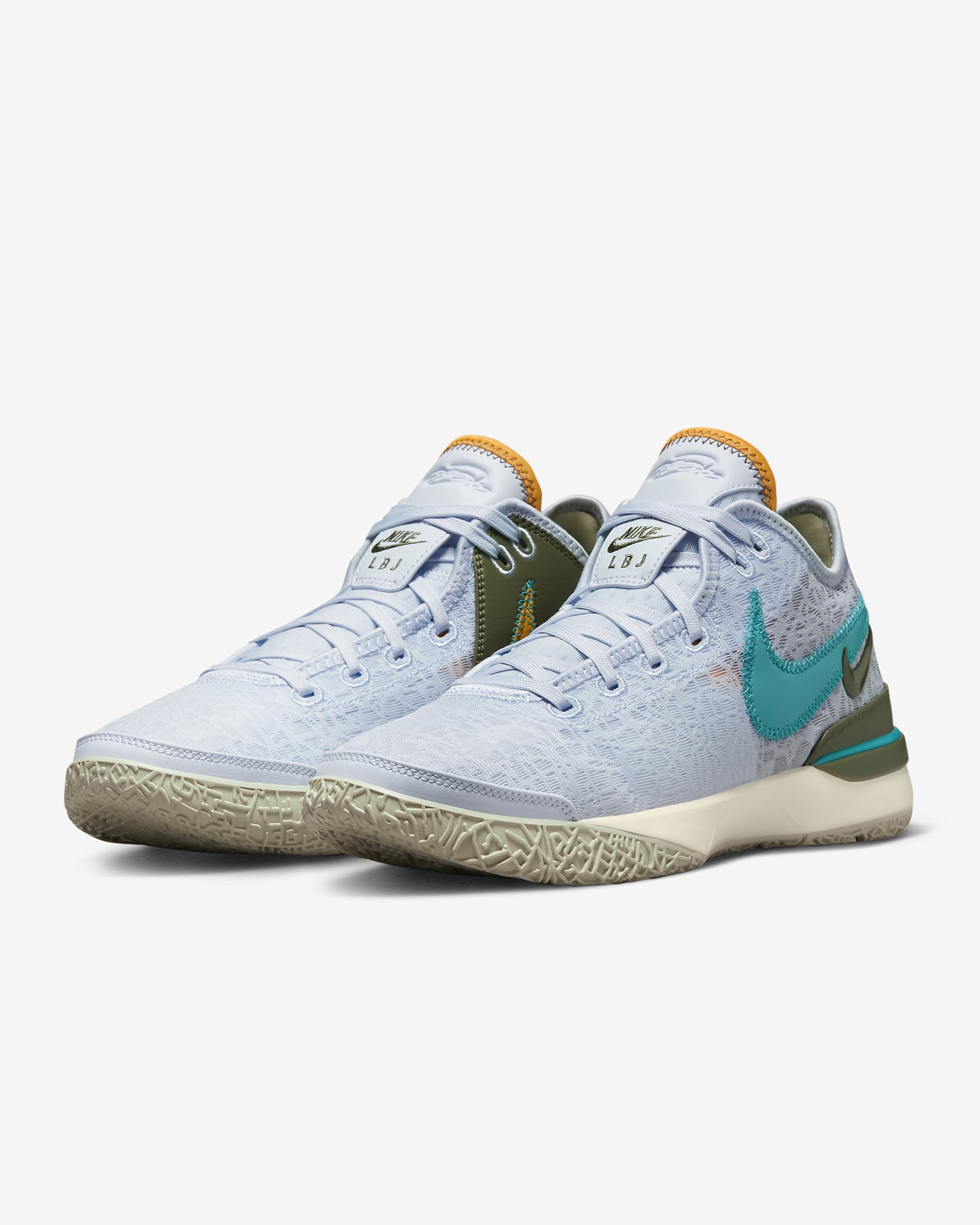 Men's Basketball Shoes