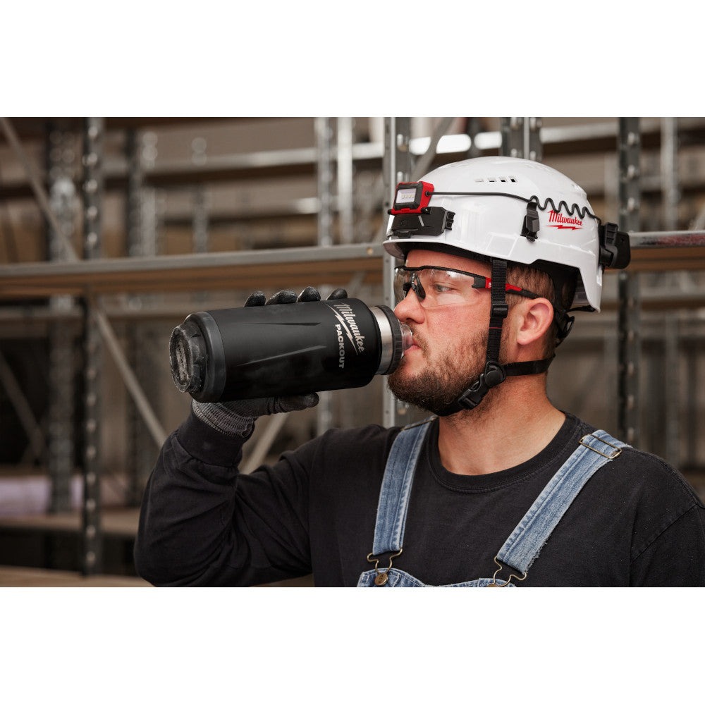 48-22-8397B PACKOUT 36oz Black Insulated Bottle with Chug Lid