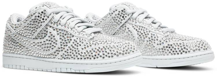 Low 'Pure Platinum' CZ2670-001