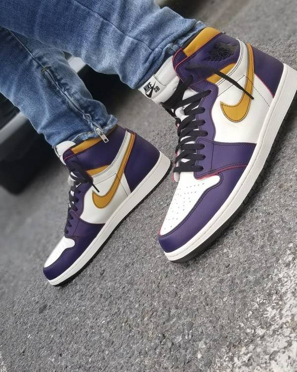 Retro High SB Chicago CD6578-507