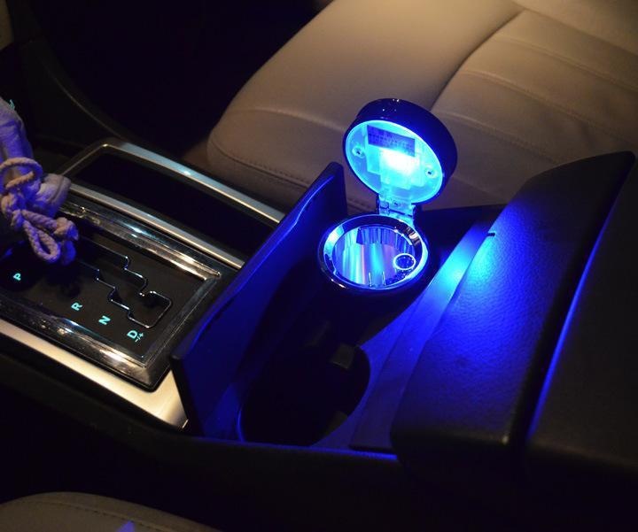 Easy to clean LED car ashtray for vehicles
