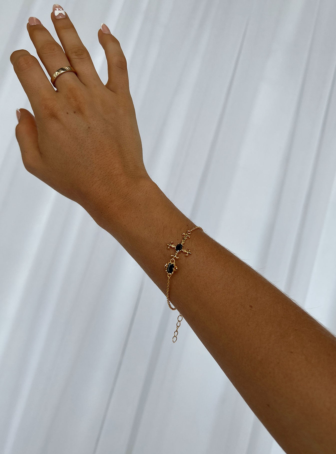 Josia Bracelet Gold-Heyiad