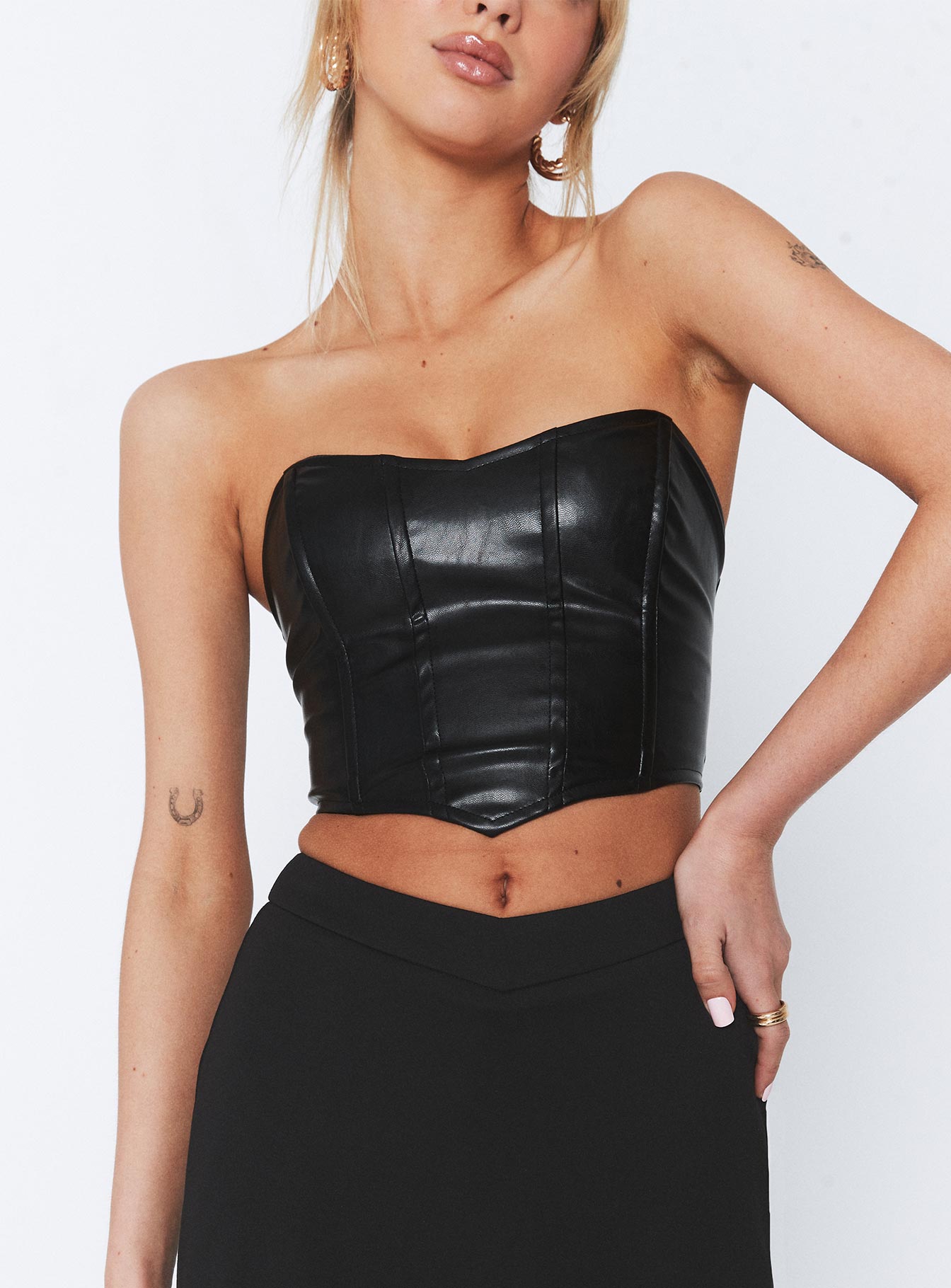 Jessica PU Bustier Black-Heyiad