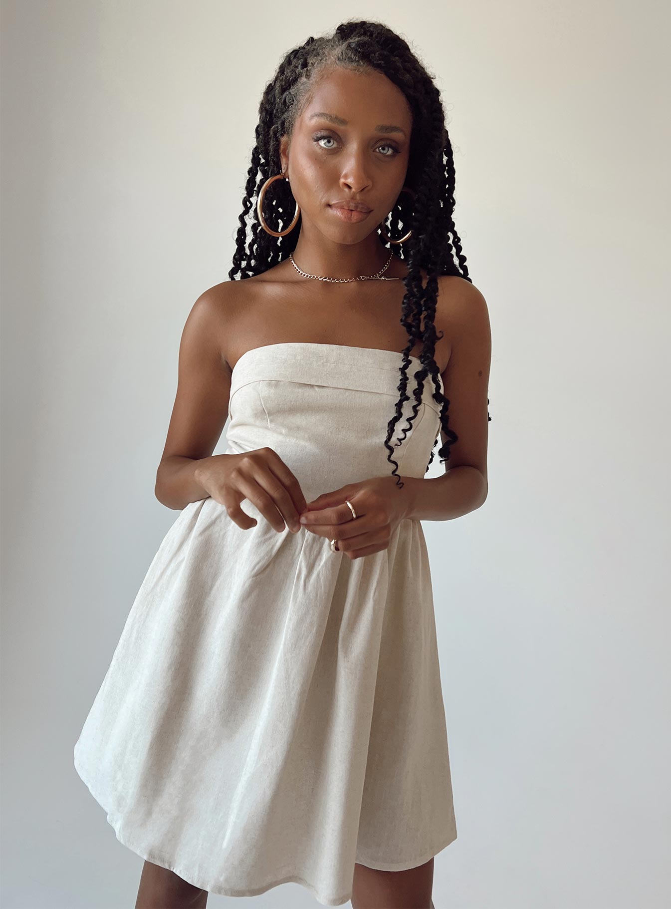 Kallie Mini Dress Beige-Heyiad