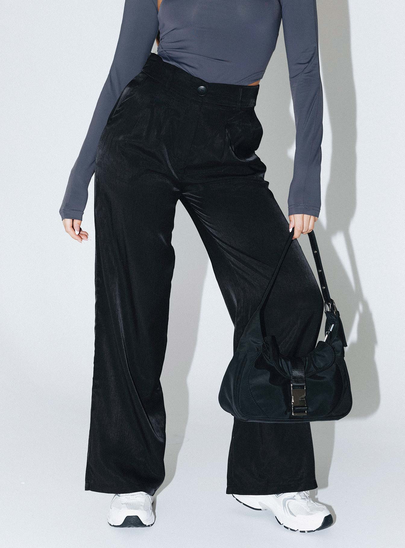 Kacey Pants Black Petite-Heyiad