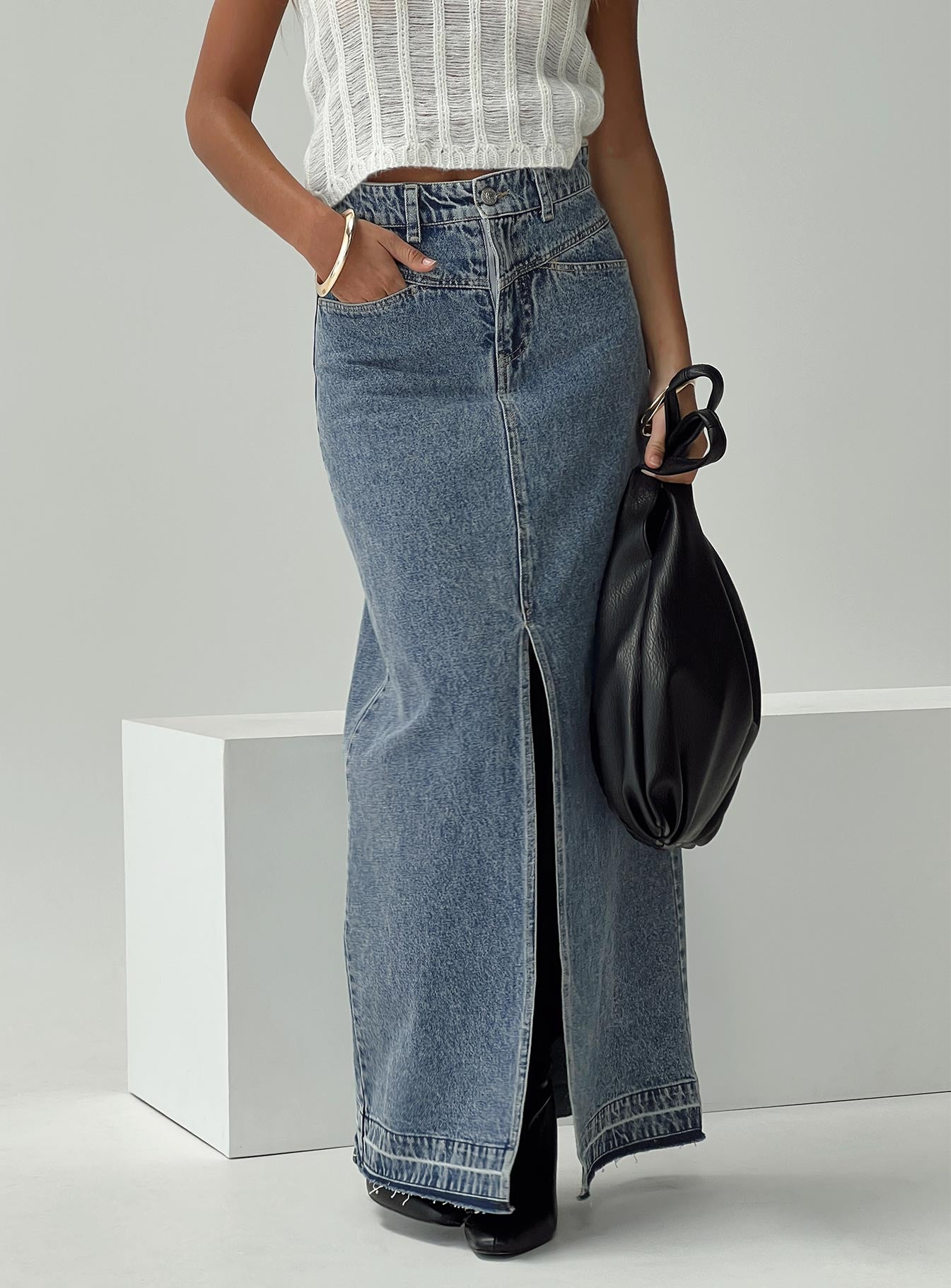 Deneuve Denim Maxi Skirt Mid Wash-Heyiad
