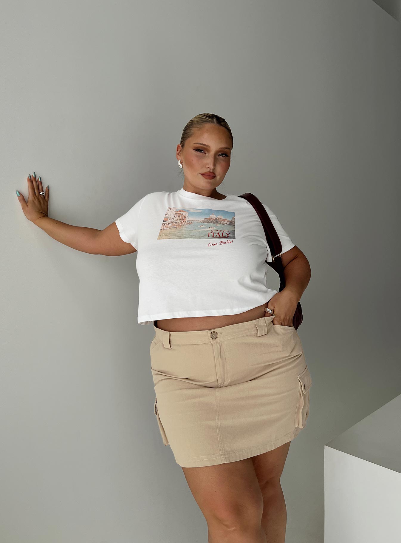 Italy Love Tee Ivory Curve-Heyiad