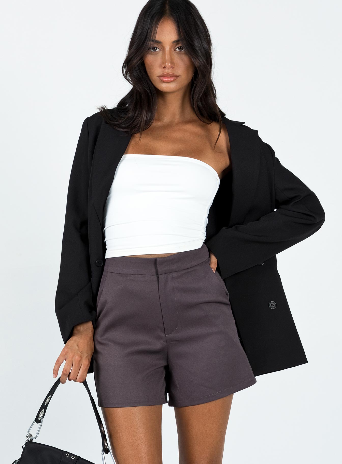 Jonna Shorts Slate-Heyiad