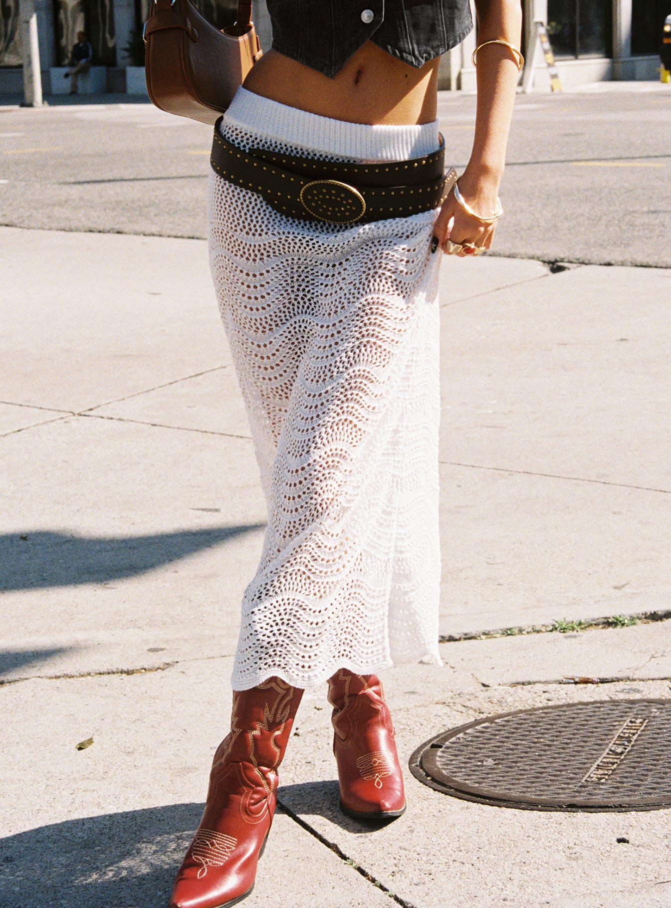 Kastio Crochet Midi Skirt White-Heyiad