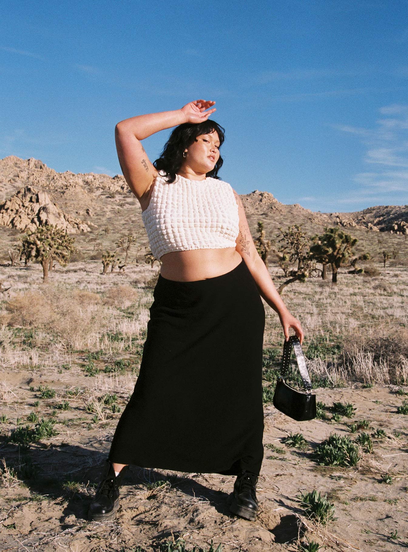 Jodie Maxi Skirt Black Curve-Heyiad