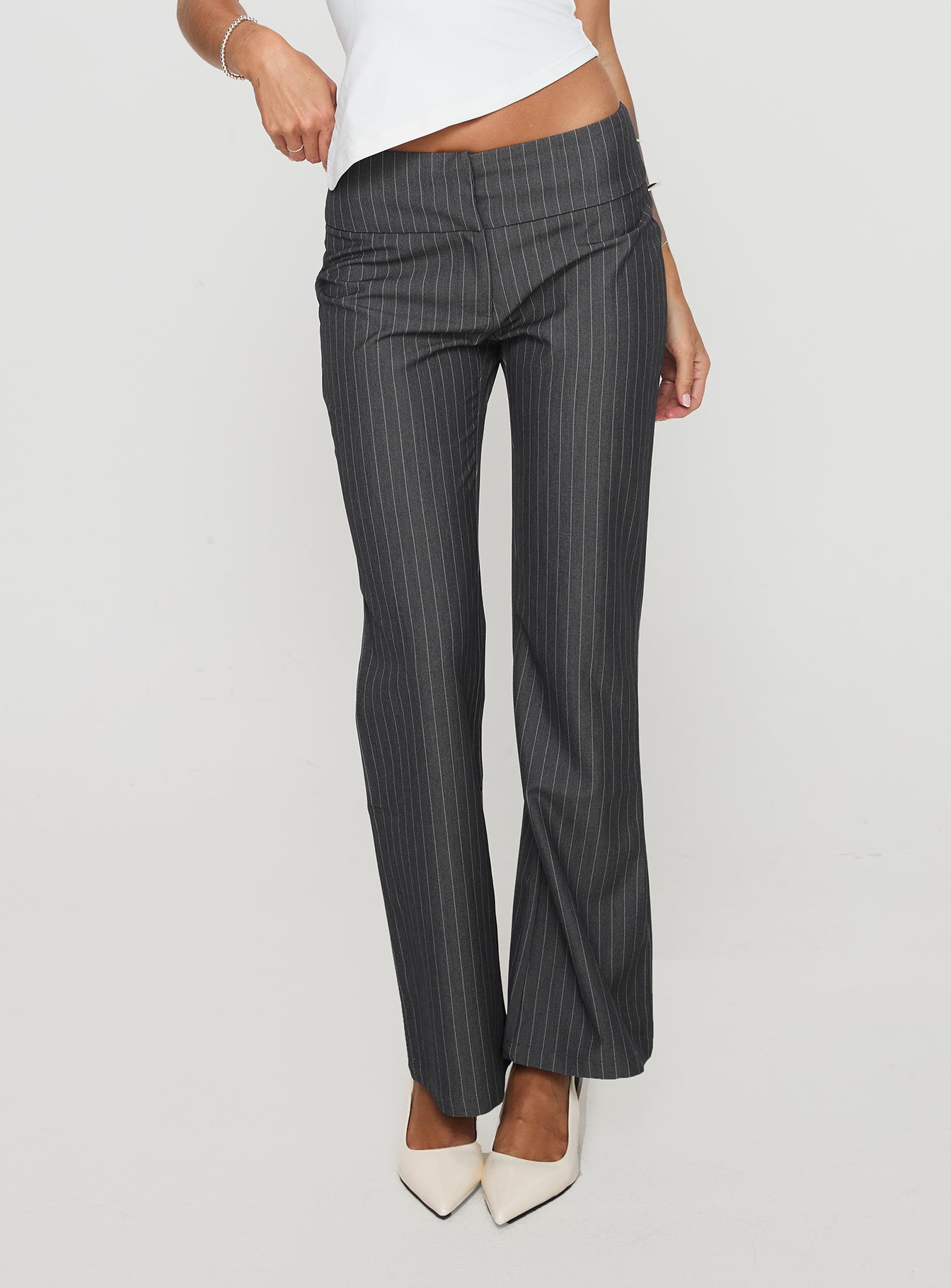 Isabeau Pant Grey Pinstripe-Heyiad