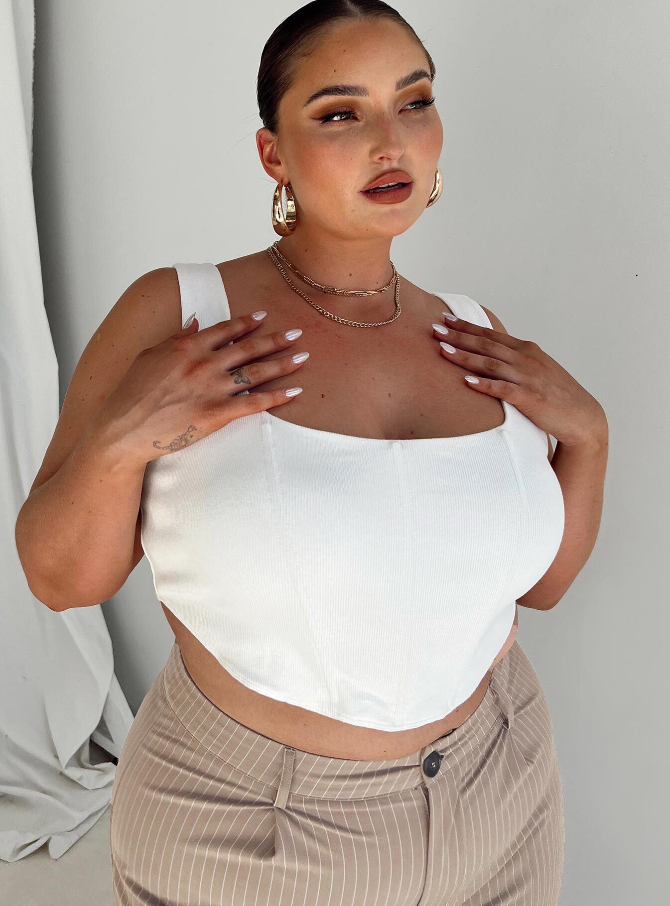 Kaeshia Rib Bustier Curve-Heyiad