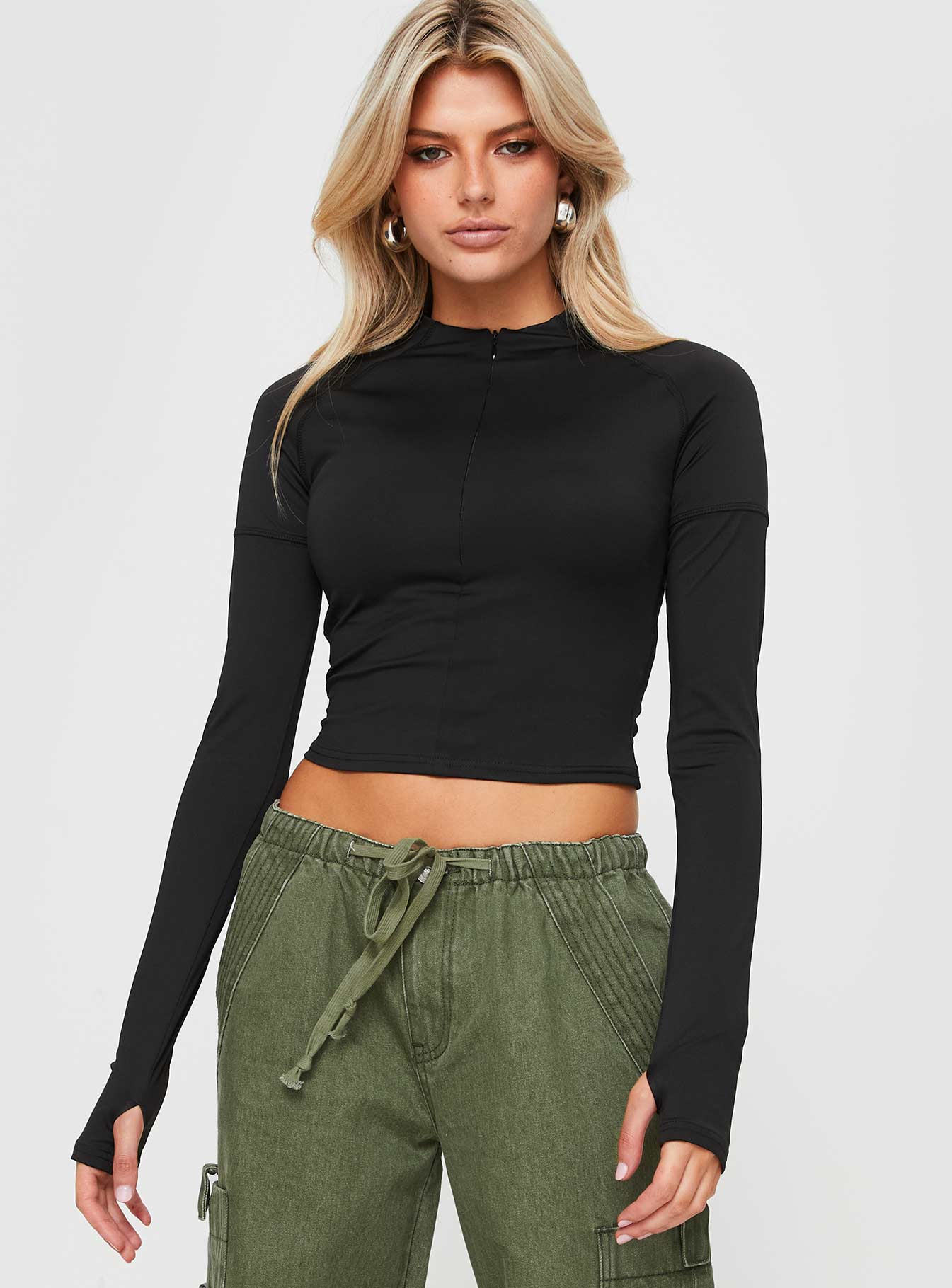 Crussi Long Sleeve Top Black-Heyiad