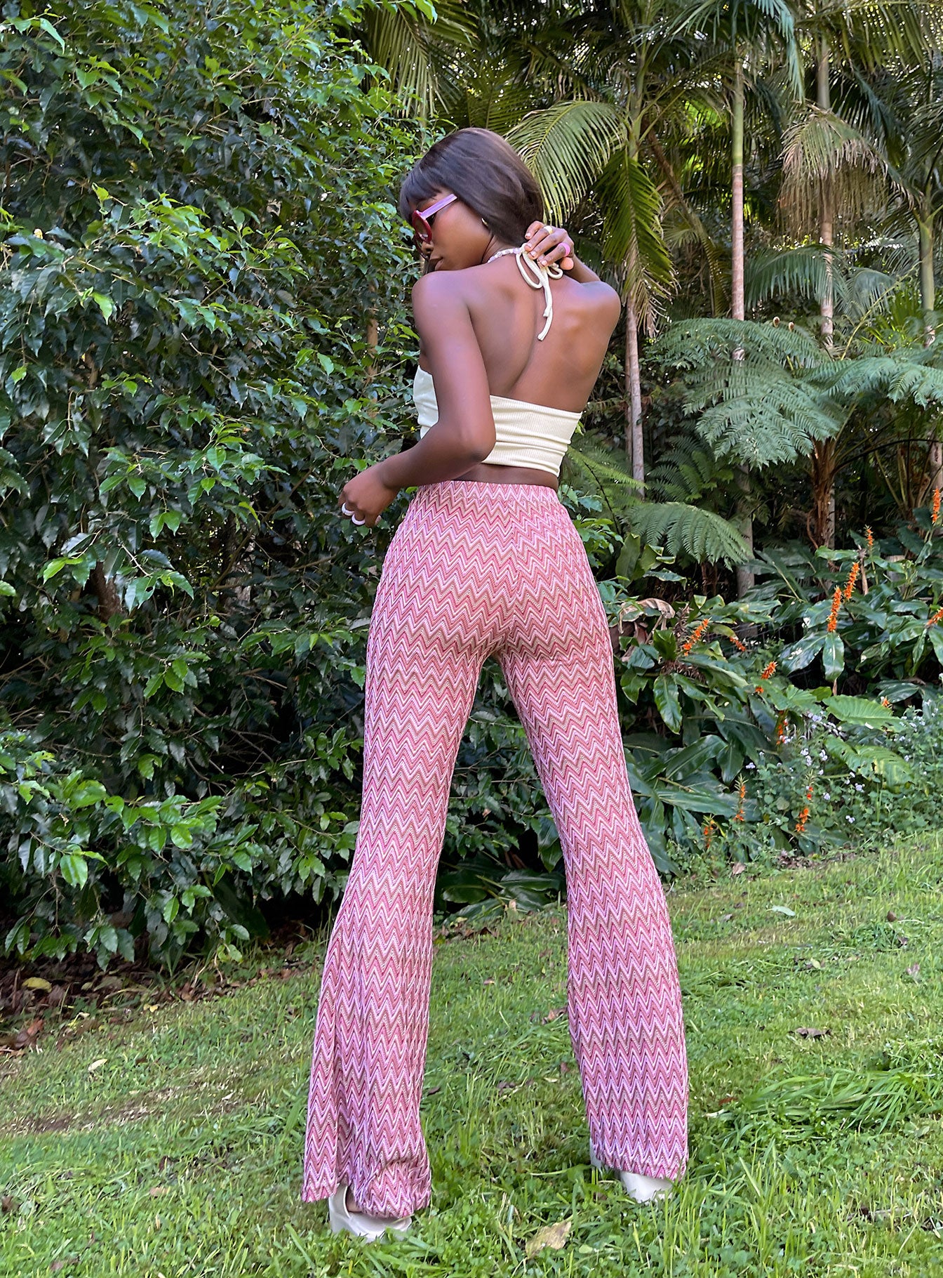 Karmen Chevron Knit Flare Pants Pink-Heyiad