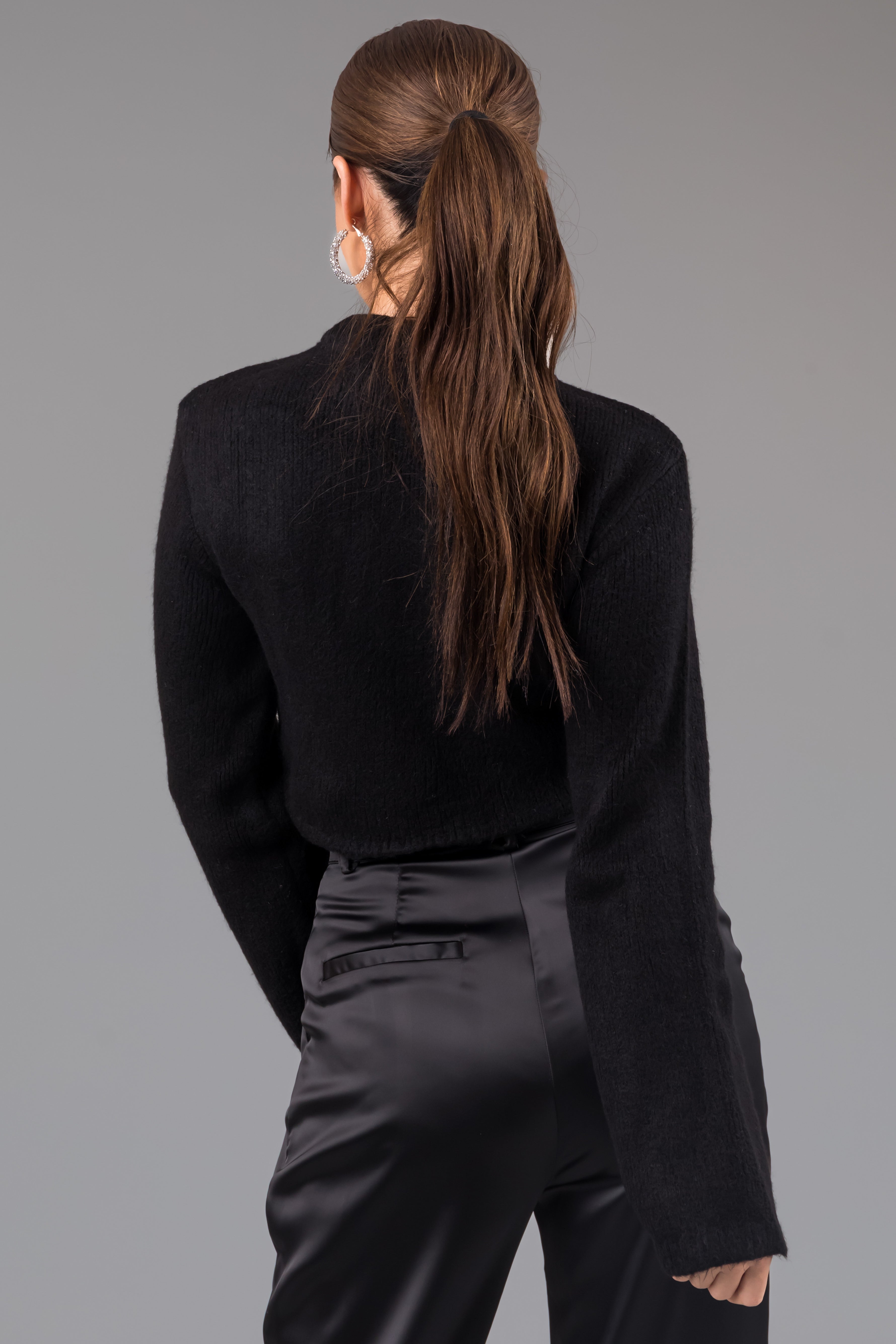 Black Rhinestone Hemline Cropped Sweater-Newayad