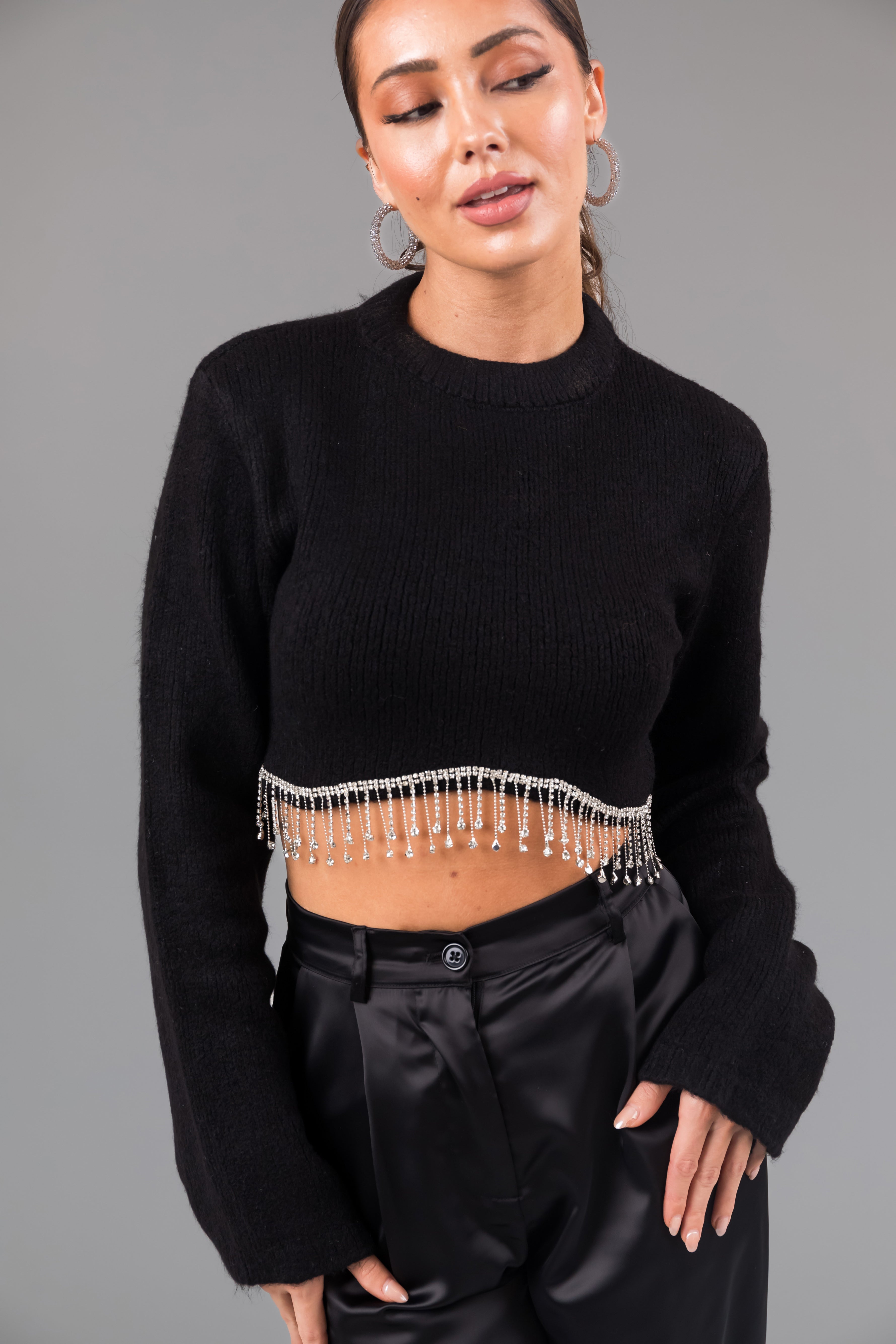 Black Rhinestone Hemline Cropped Sweater-Newayad