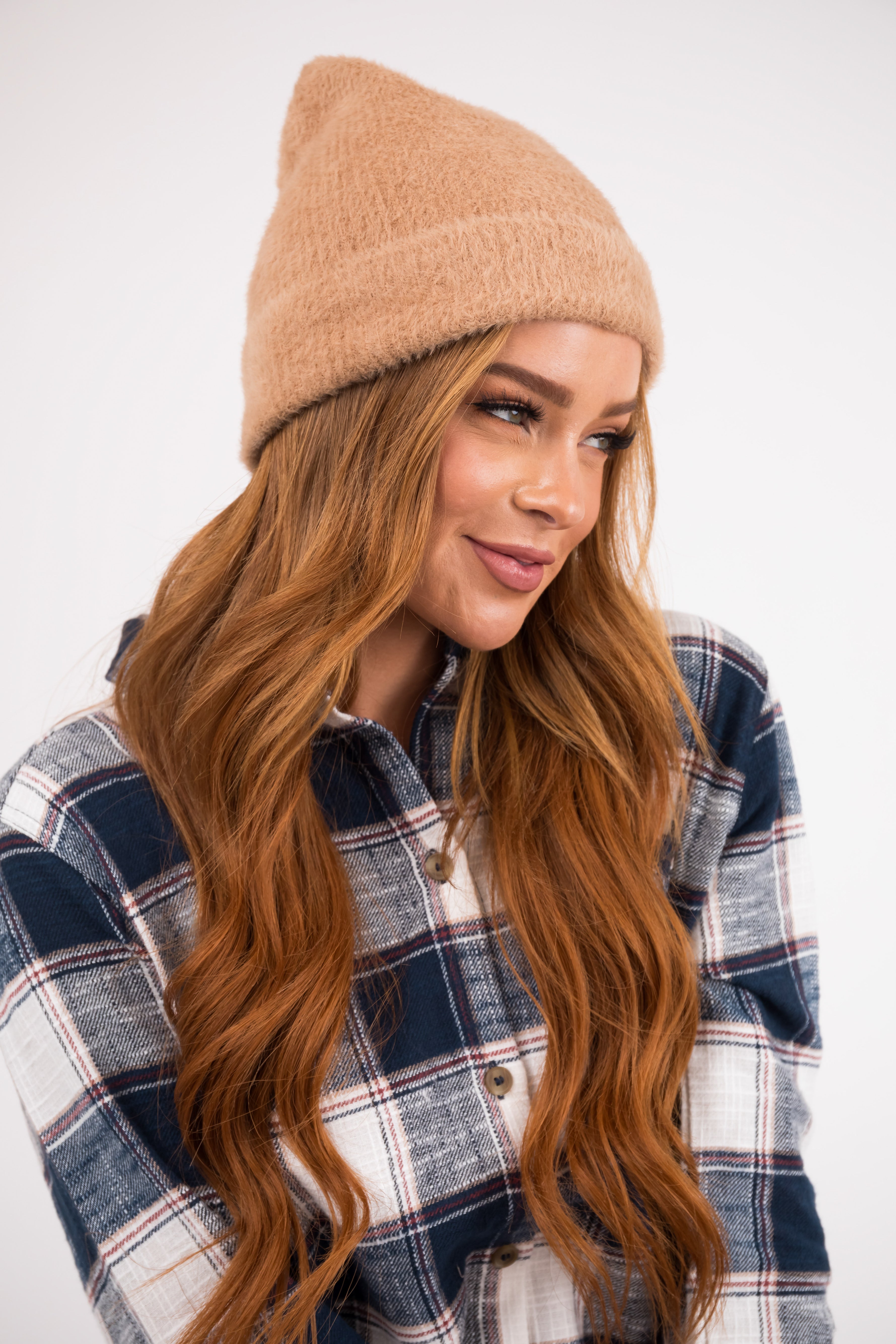Camel Eyelash Faux Fur Ribbed Beanie-Newayad