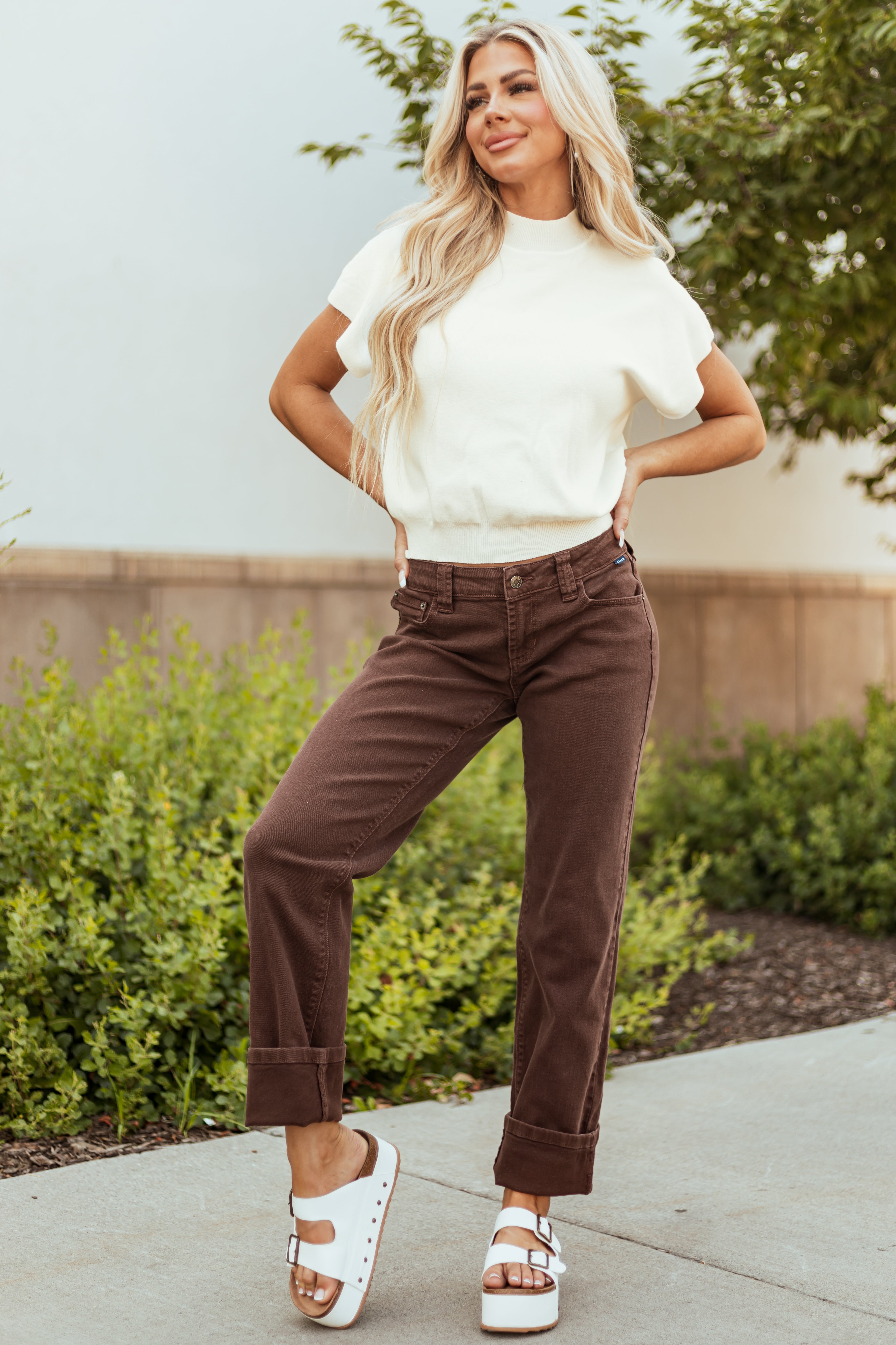 Cello Chocolate Mid Rise Relaxed Straight Leg Jeans-Newayad