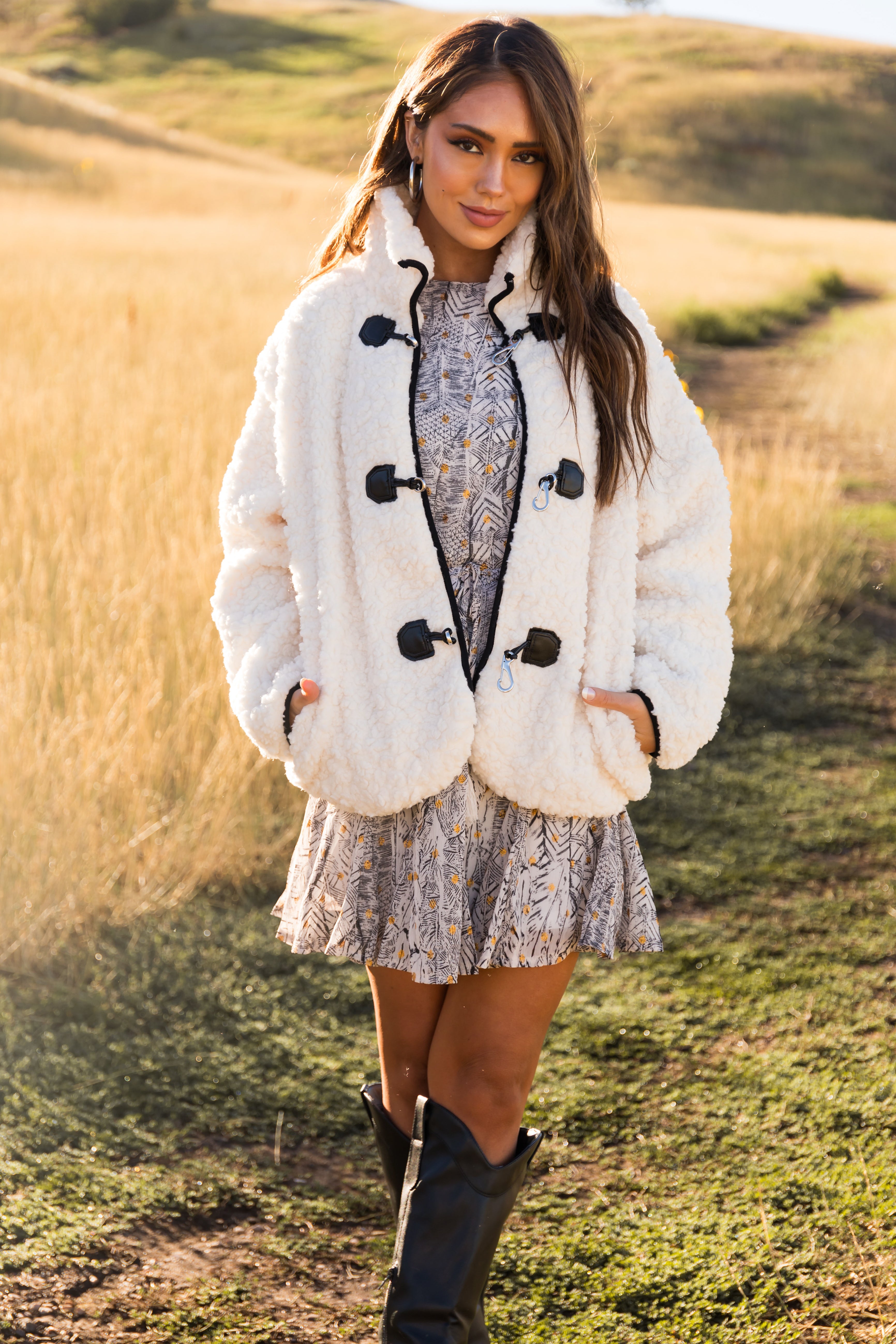 Ivory Toggle Clasp Sherpa Jacket-Newayad