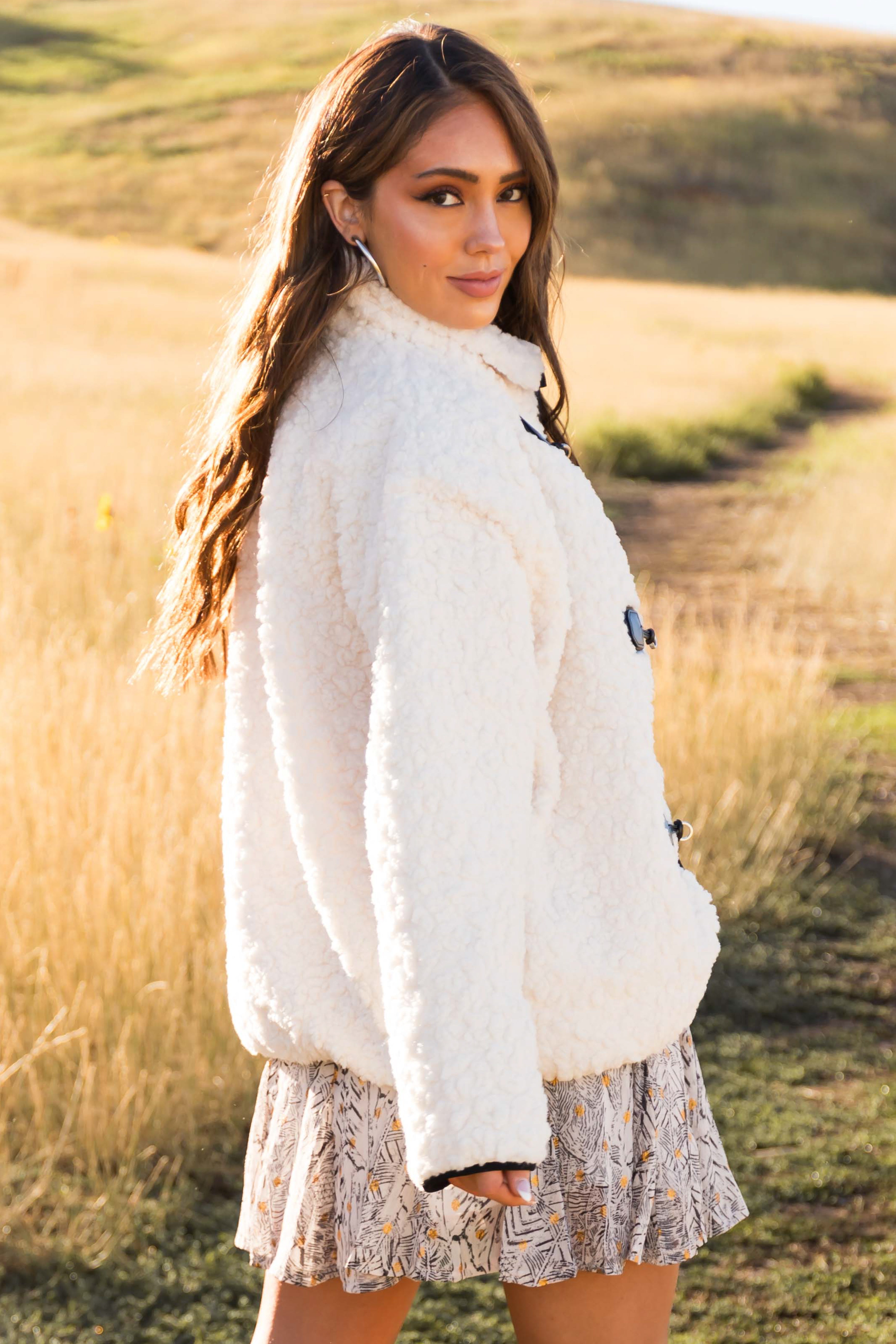 Ivory Toggle Clasp Sherpa Jacket-Newayad
