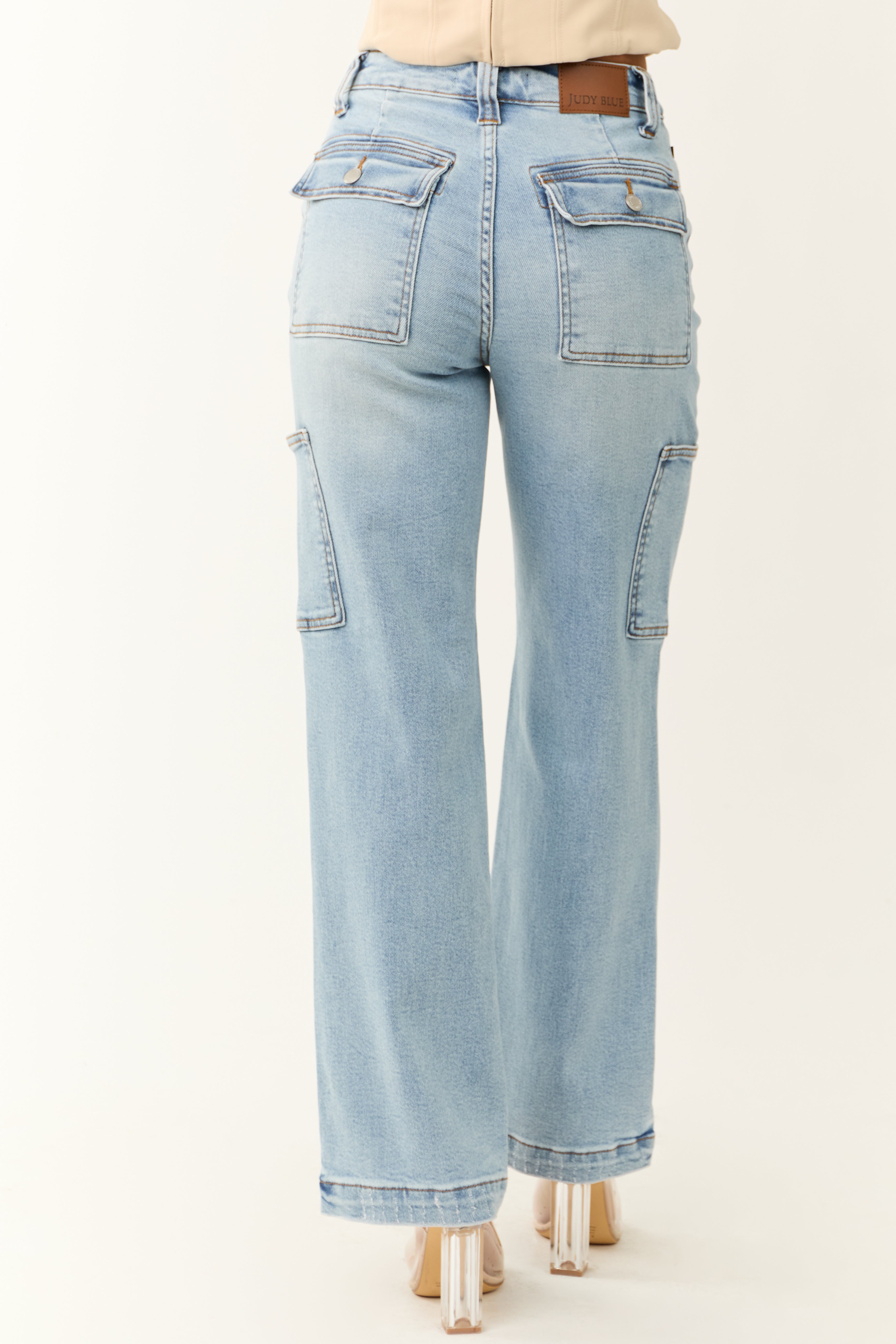 Judy Blue Light Wash Wide Leg Cargo Jeans-Newayad