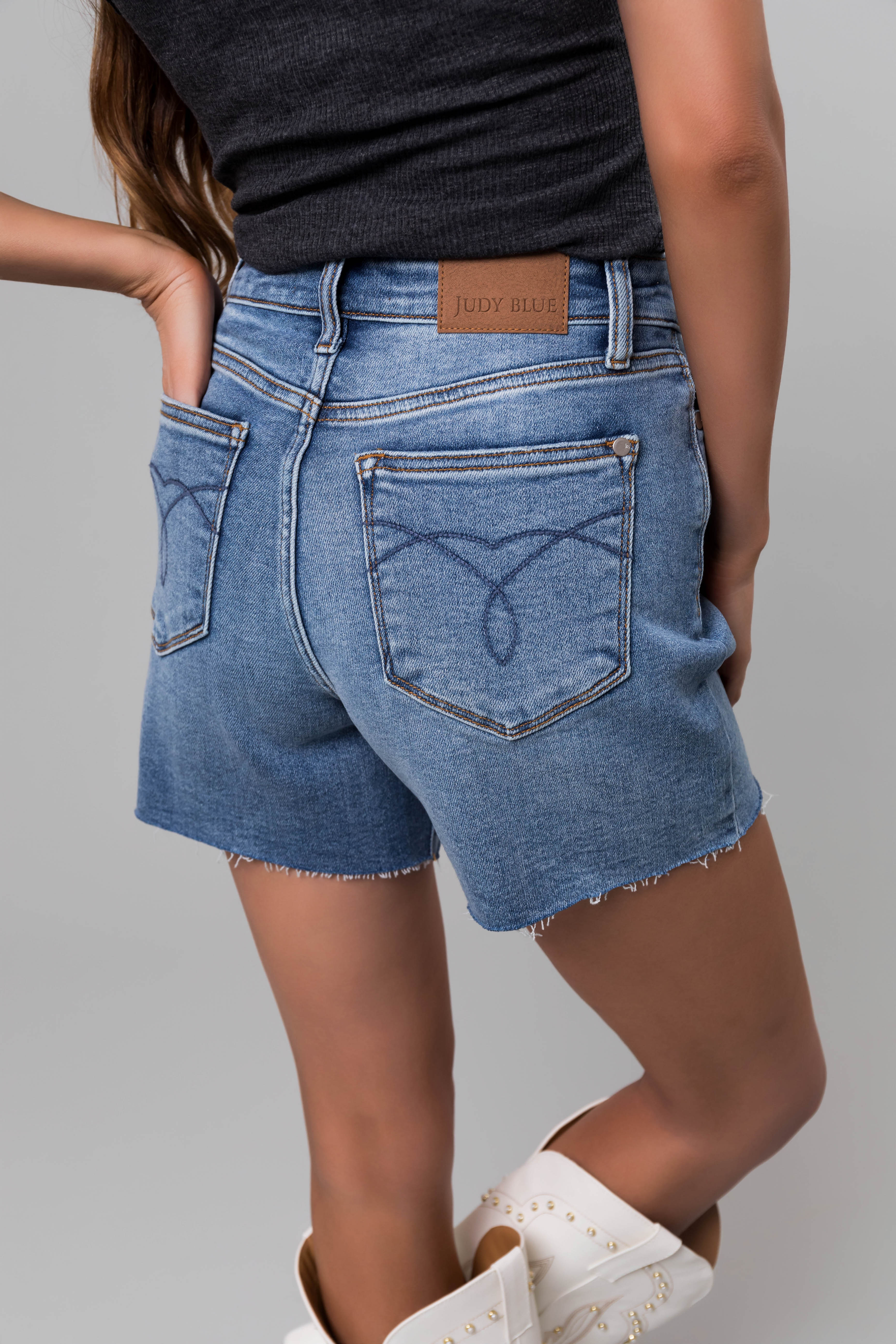 Judy Blue Medium Wash Raw Hem Jean Shorts-Newayad