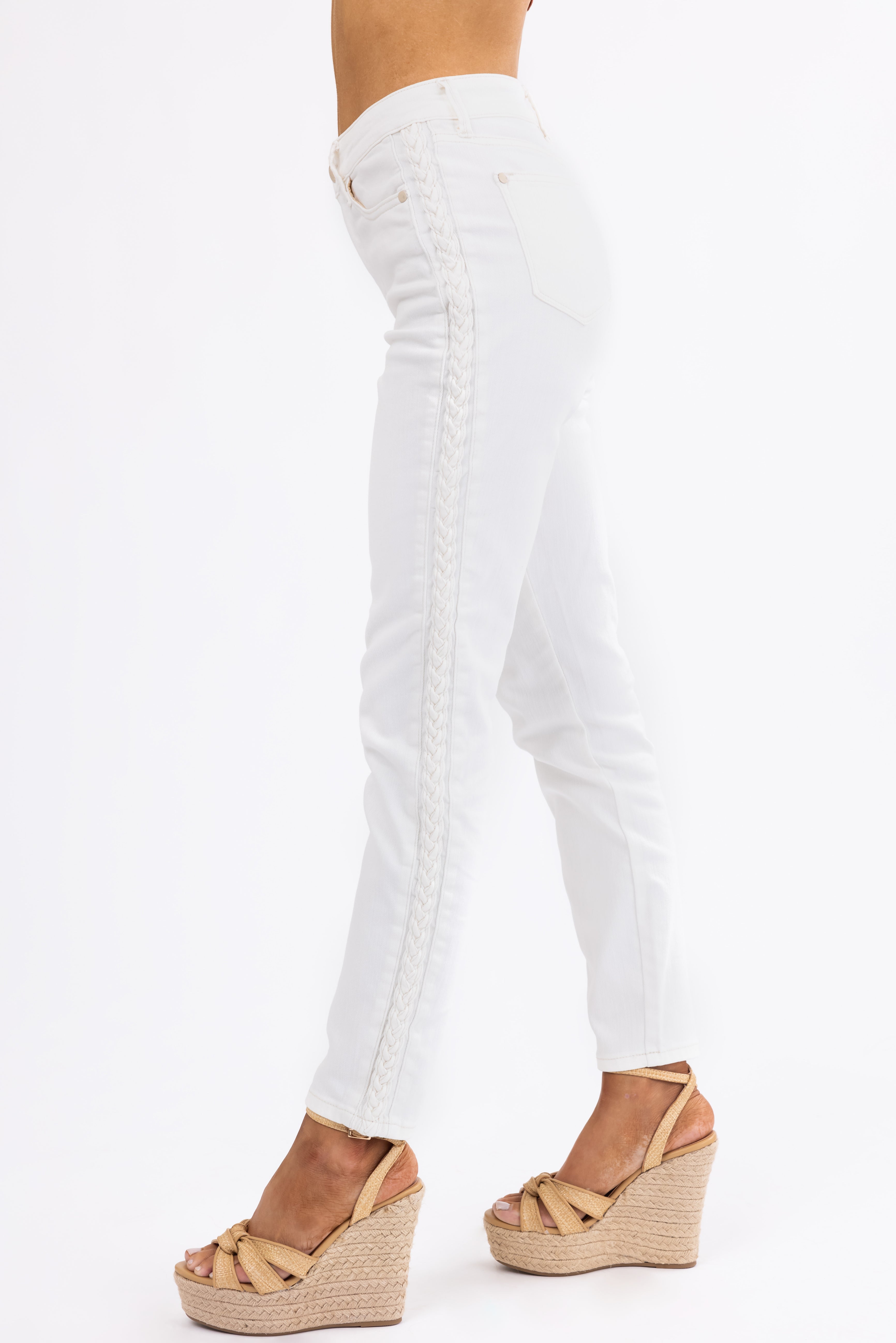 Judy Blue Off White Braided Relaxed Skinny Jeans-Newayad