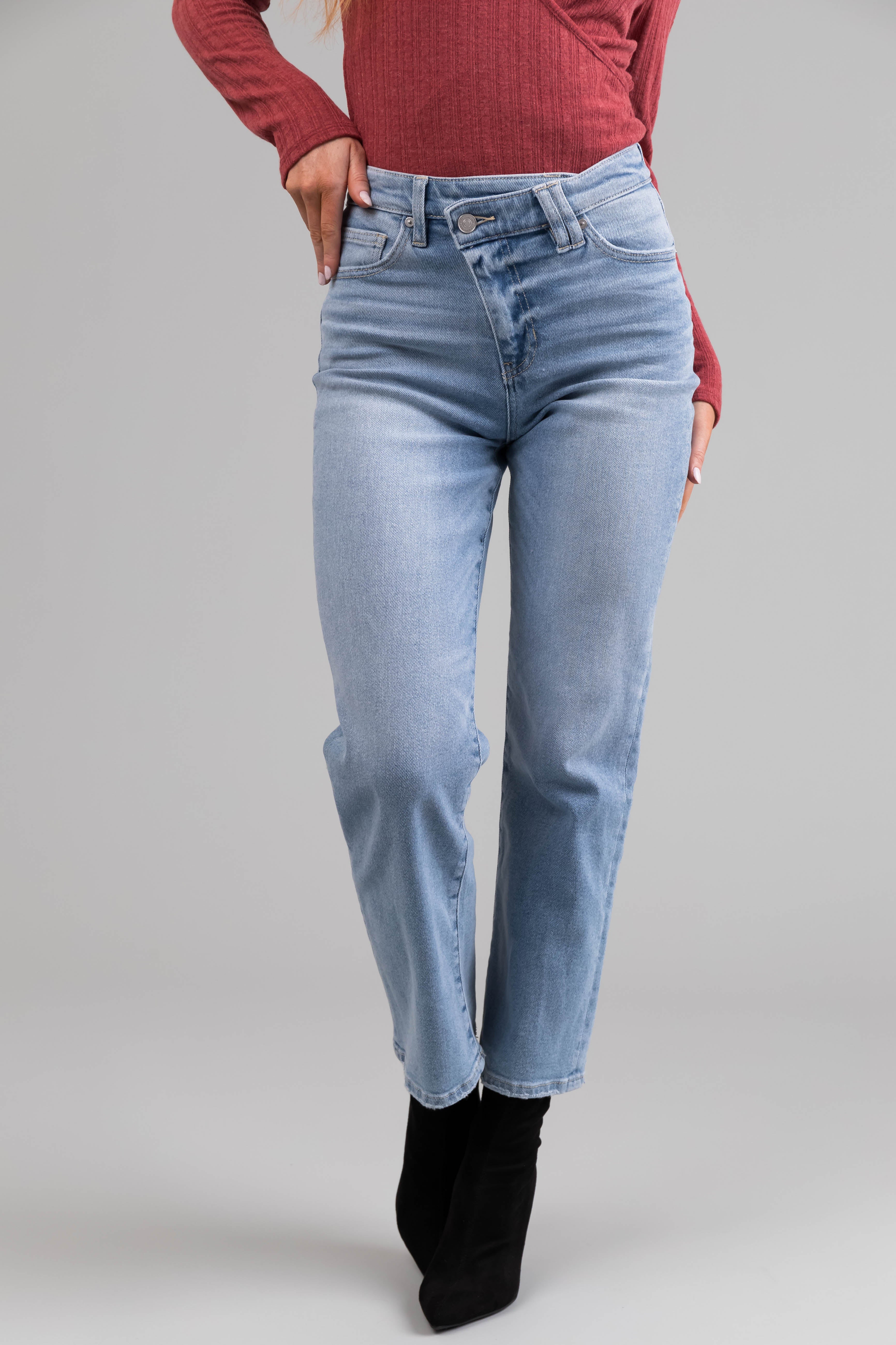 KanCan High Rise 90's Criss Cross Straight Jeans-Newayad