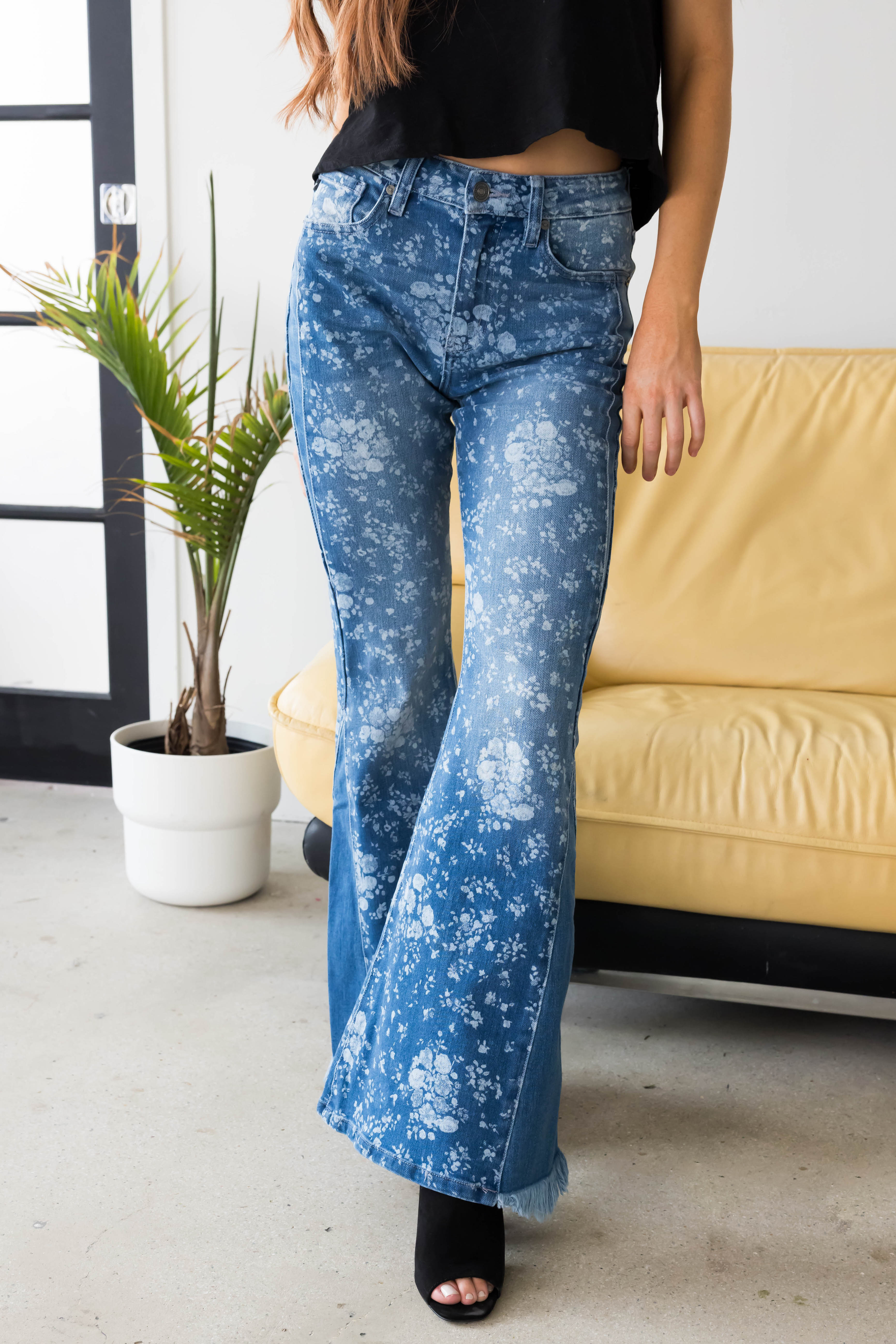 KanCan High Rise Floral Print Flare Jeans-Newayad