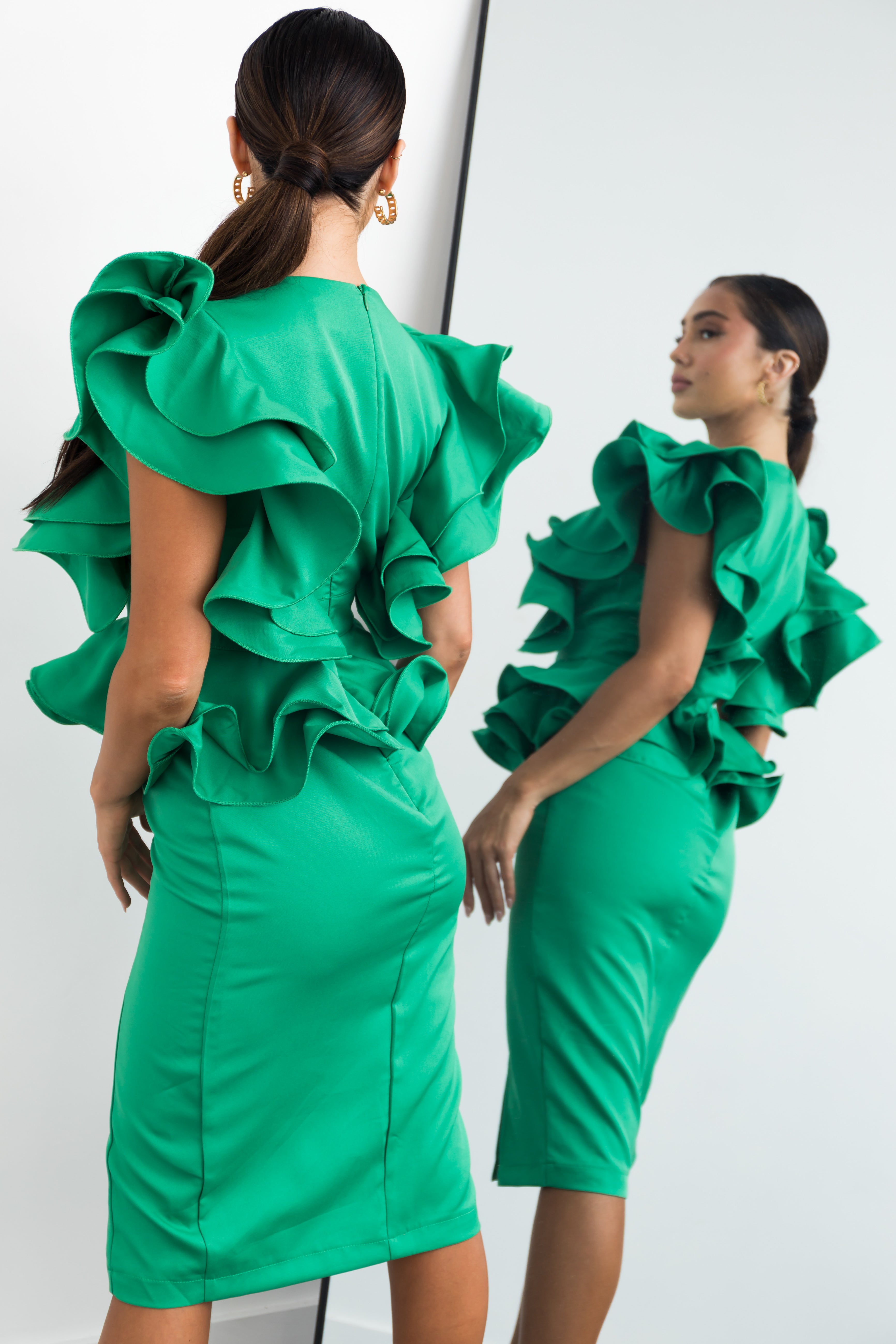 Kelly Green Deep V Neck Ruffle Midi Dress-Newayad