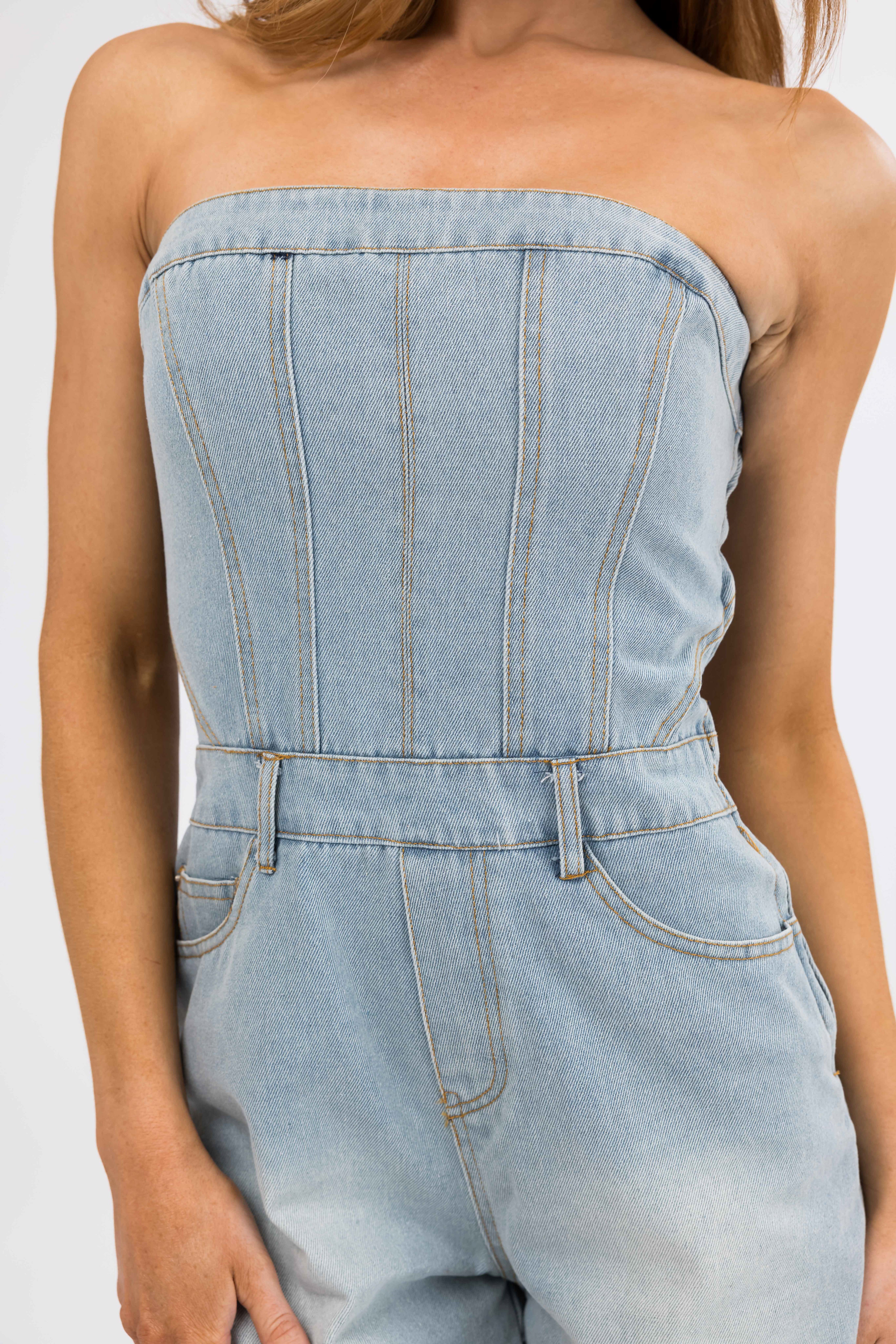 Light Wash Denim Strapless Frayed Hem Romper-Newayad