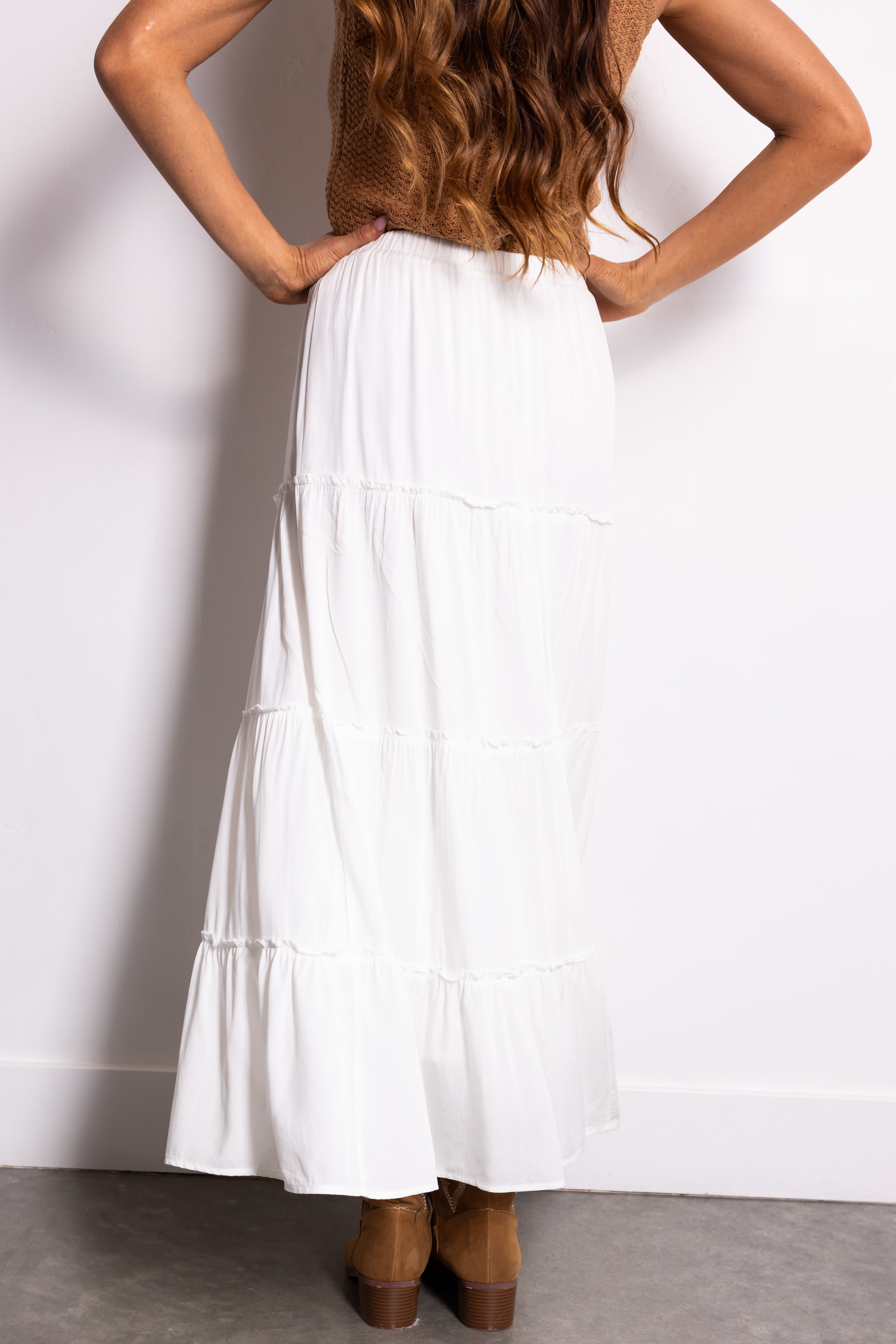 Off White Tiered Elastic Waist Woven Maxi Skirt-Newayad