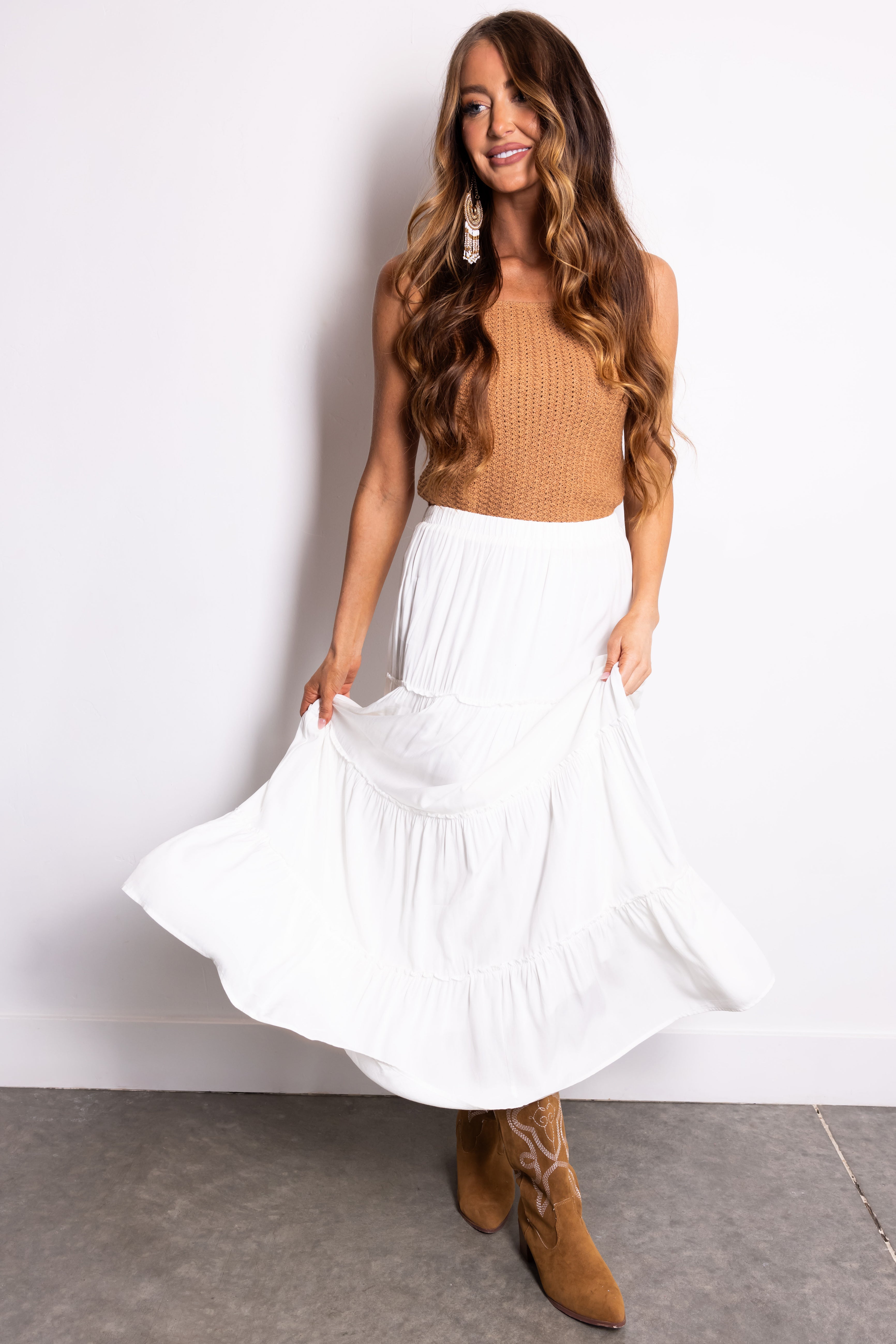 Off White Tiered Elastic Waist Woven Maxi Skirt-Newayad