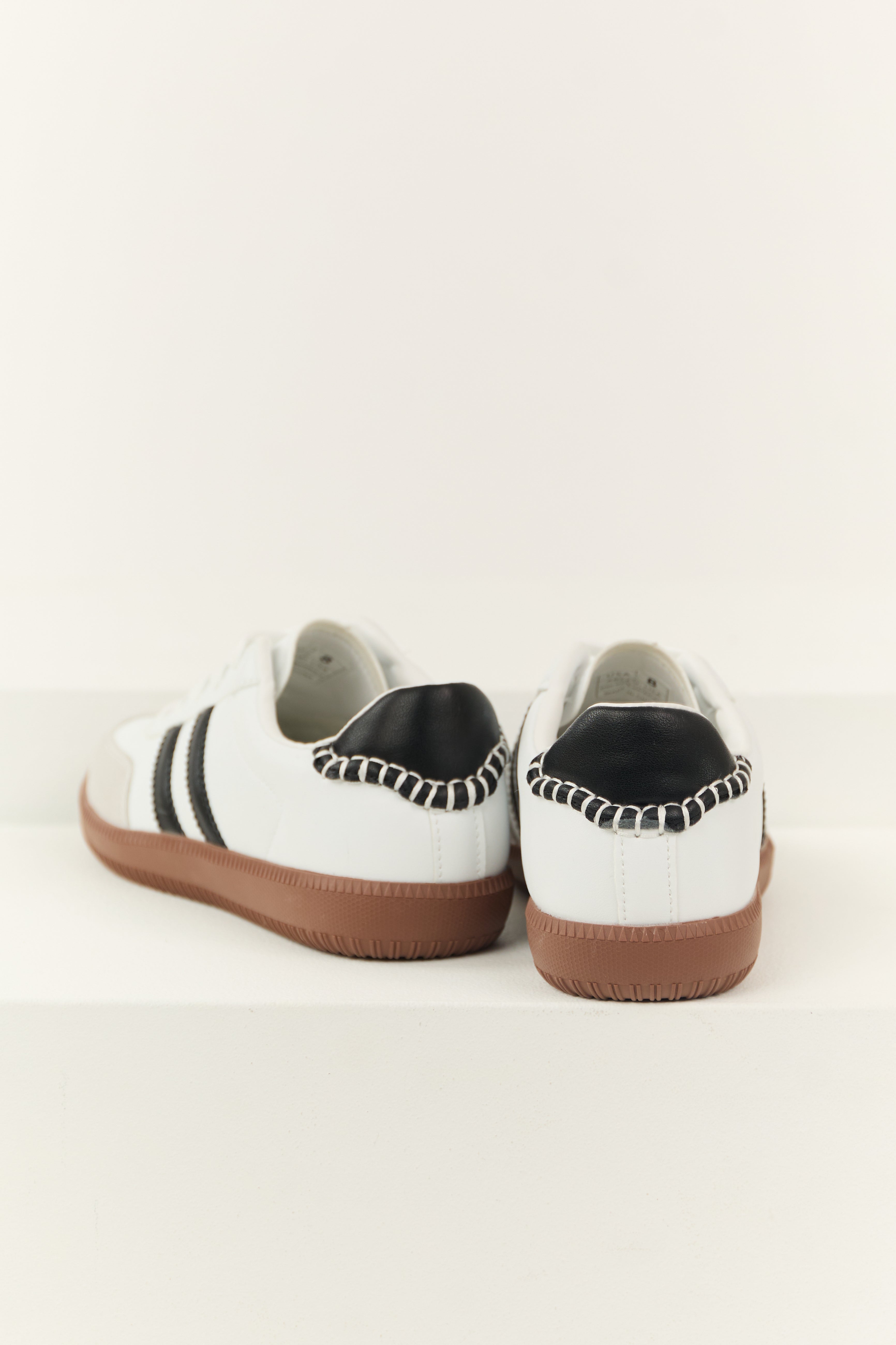 Off White Faux Leather Stripe Lace Up Sneakers-Newayad