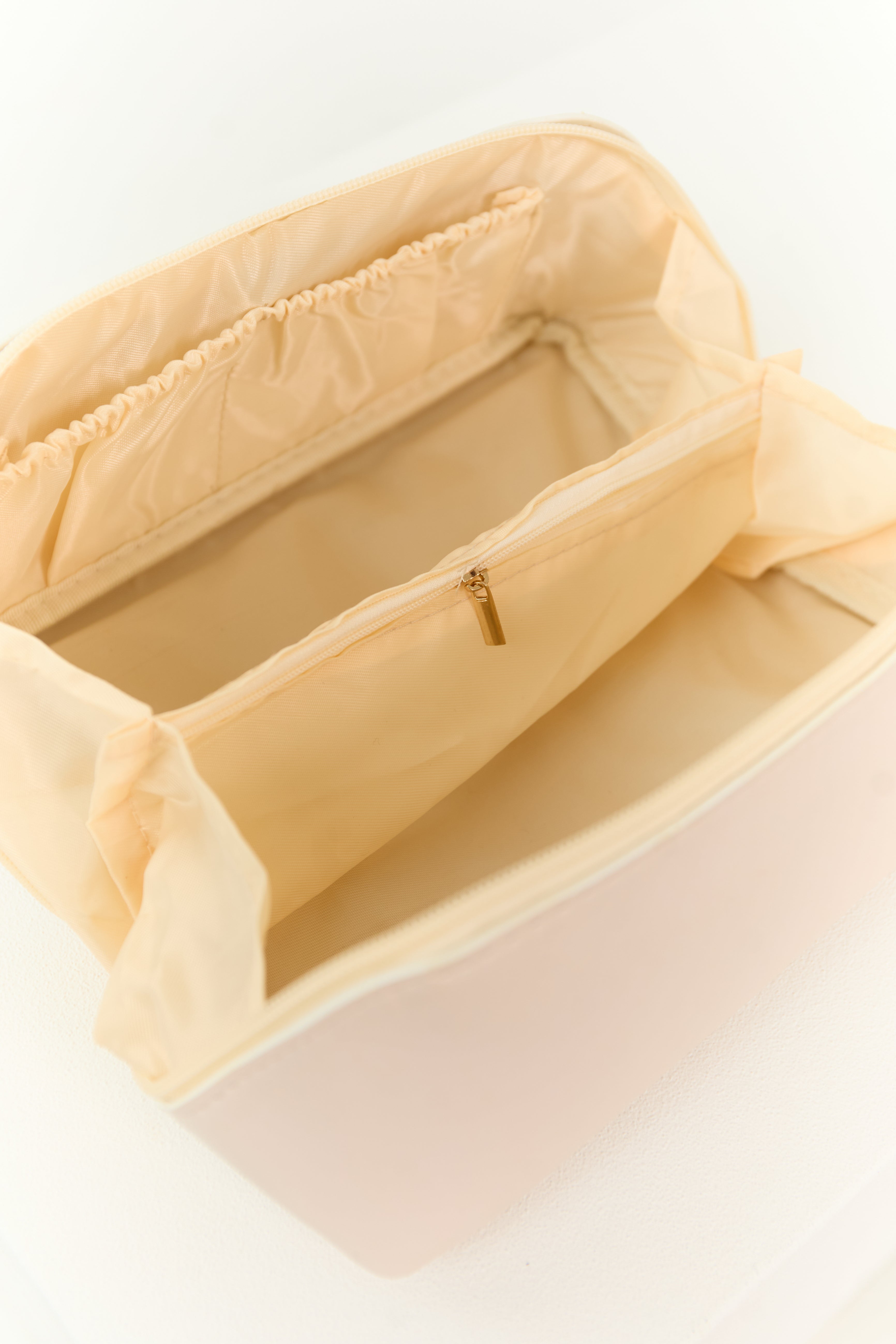 Pastel Blush Faux Leather Makeup Bag-Newayad