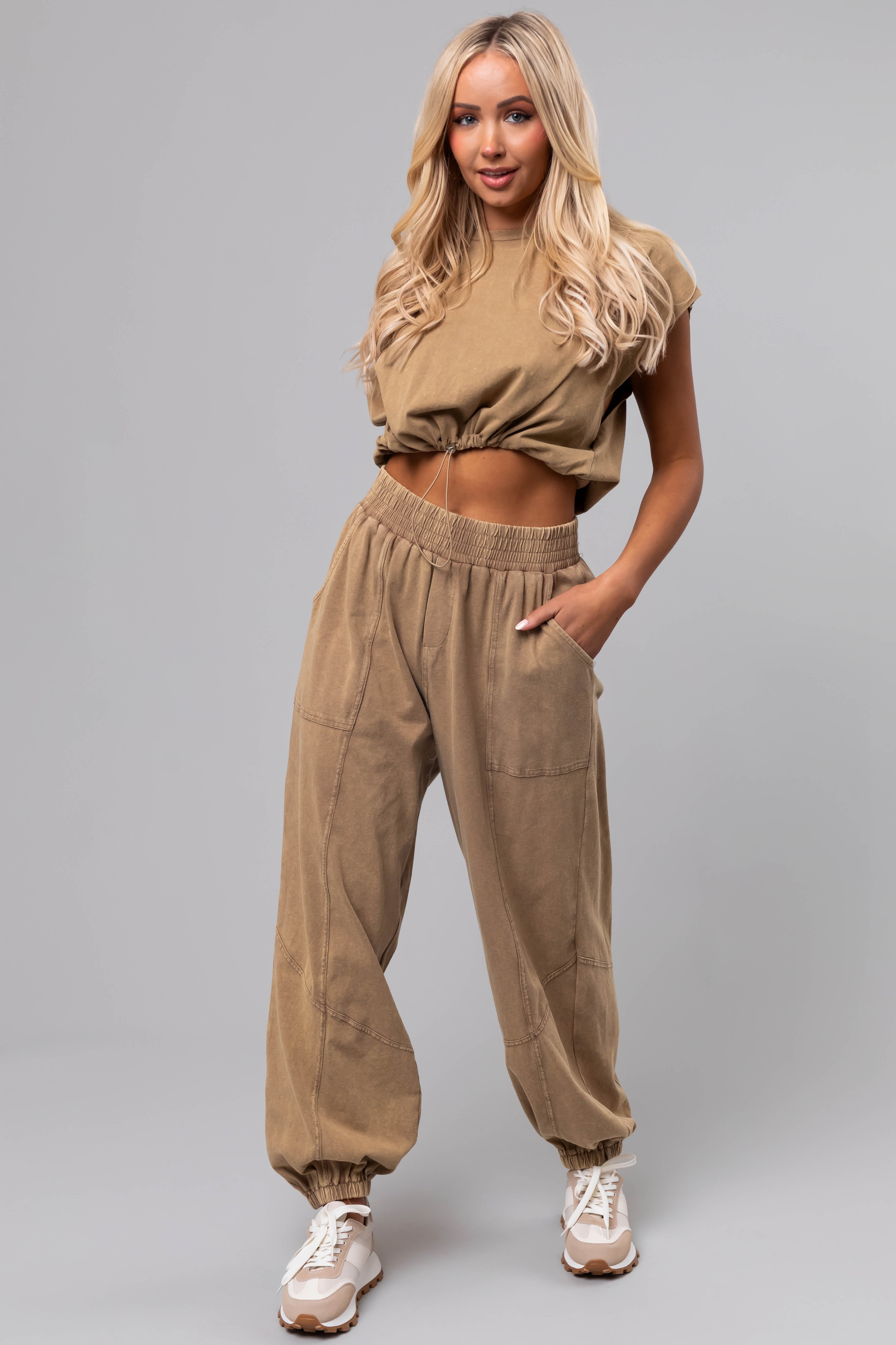 Peanut Mineral Wash Elastic Joggers-Newayad