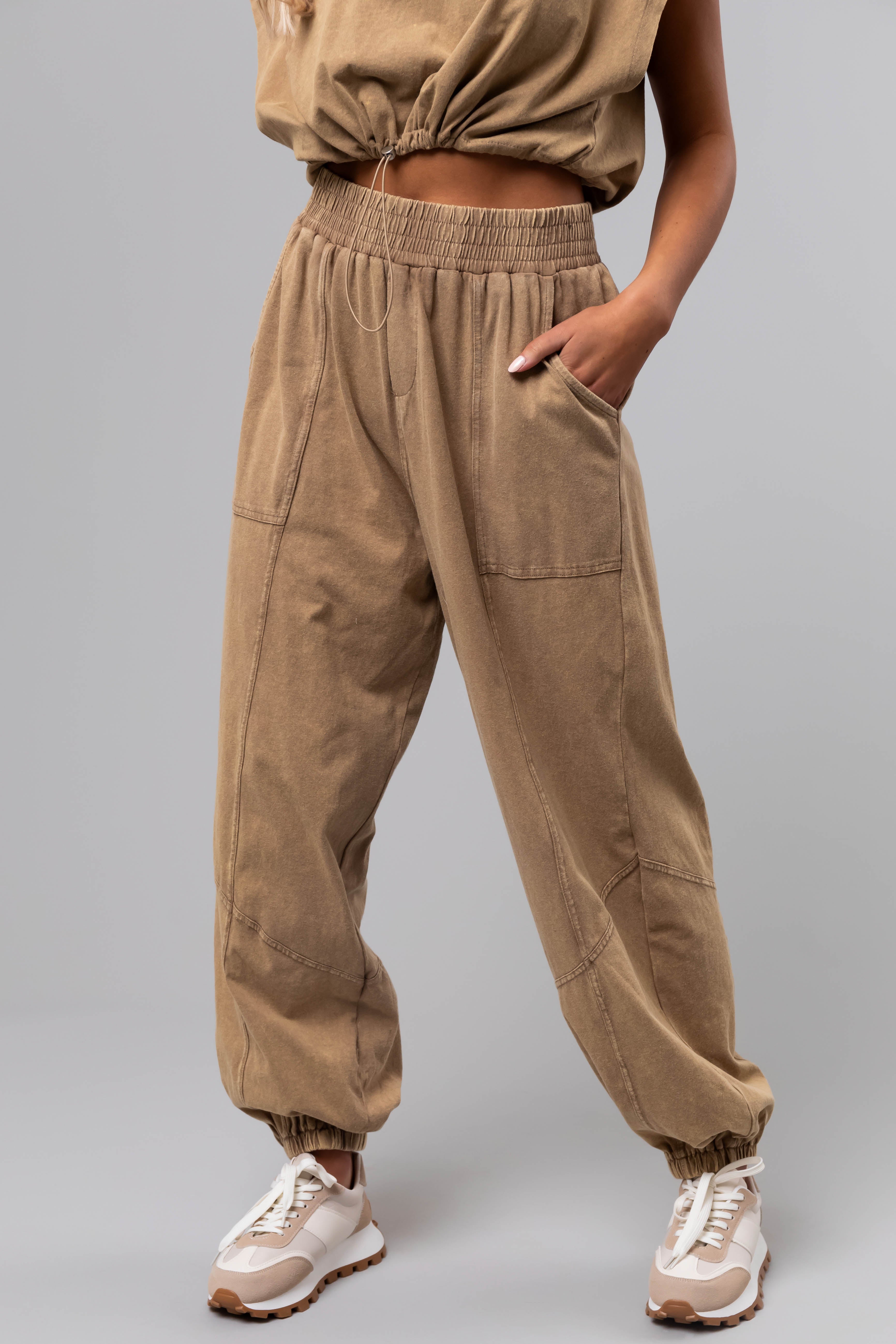 Peanut Mineral Wash Elastic Joggers-Newayad