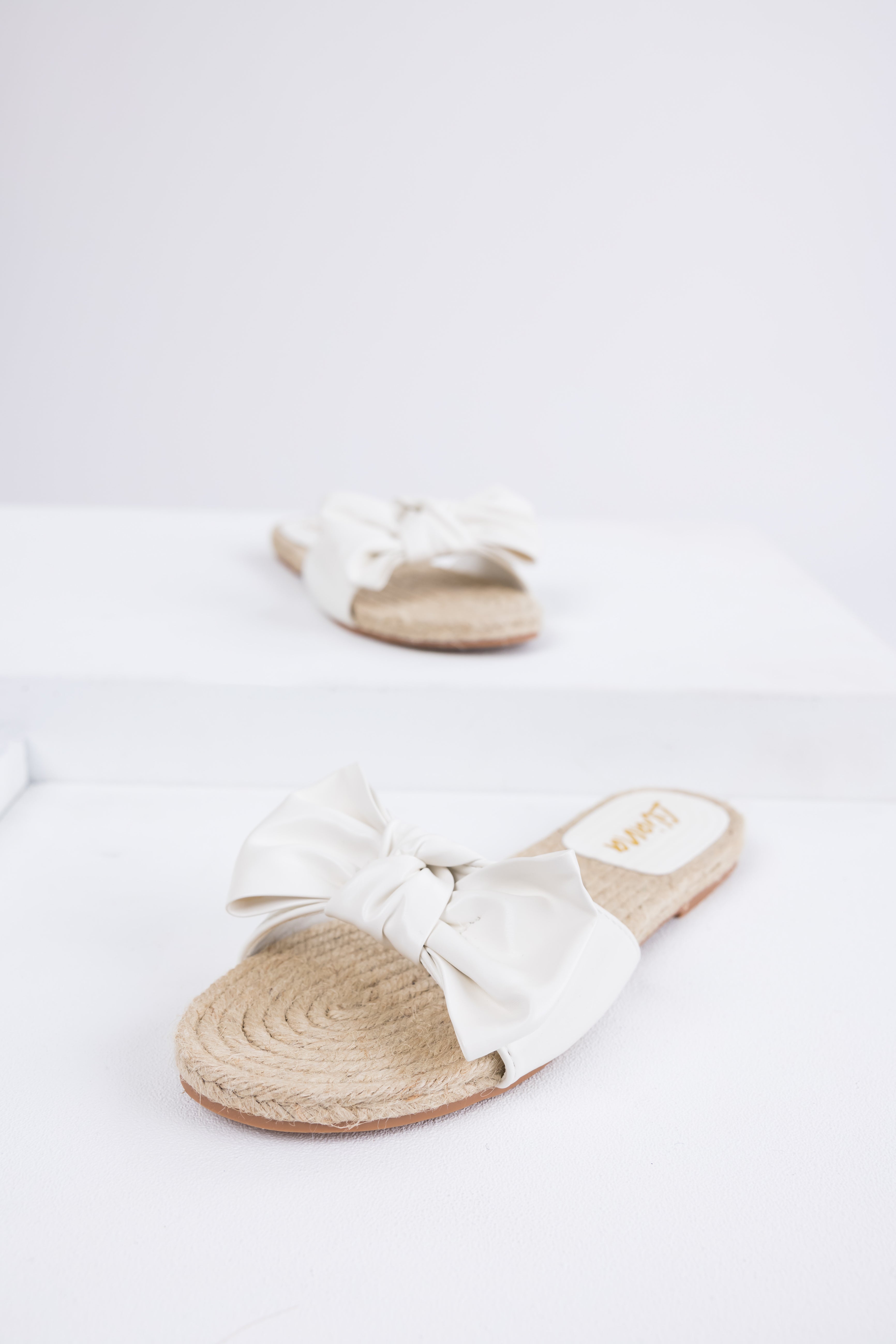 White Bow Strap Flat Espadrille Sandals-Newayad